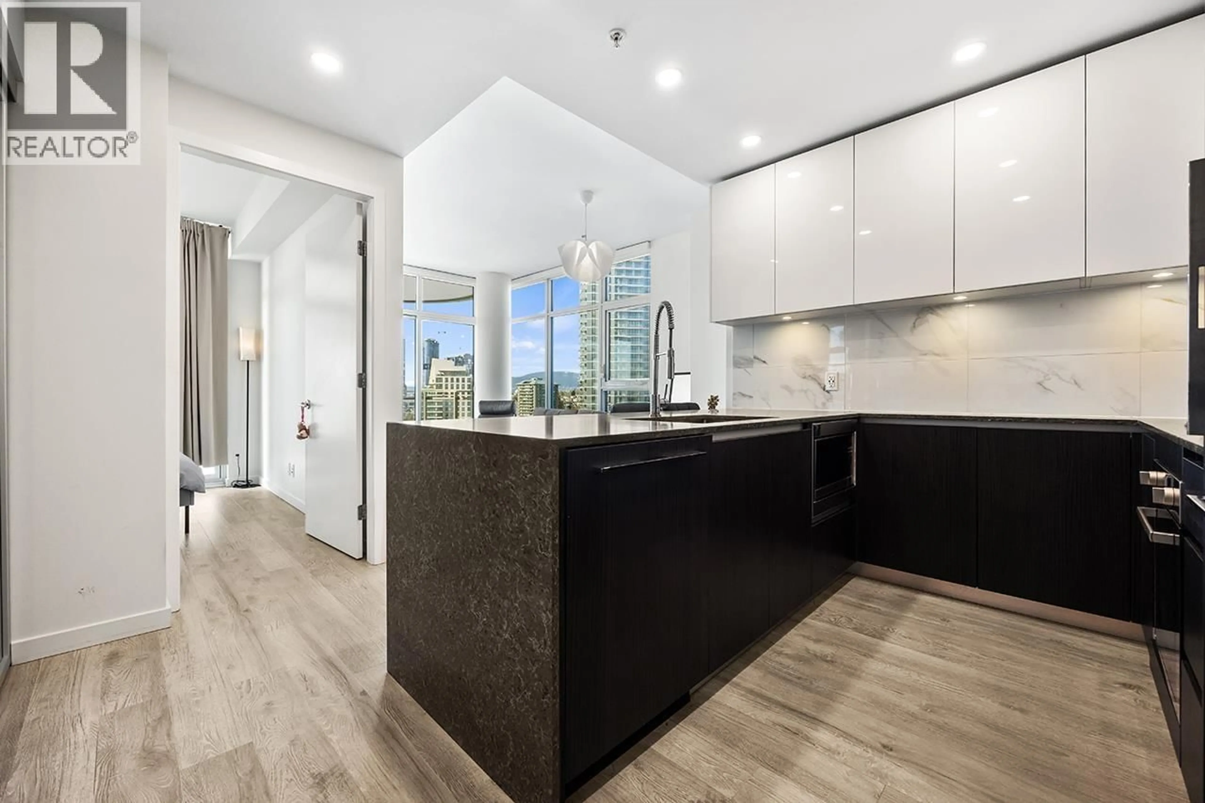 Open concept kitchen, unknown for 2108 - 5333 GORING STREET, Burnaby British Columbia V5B0B6