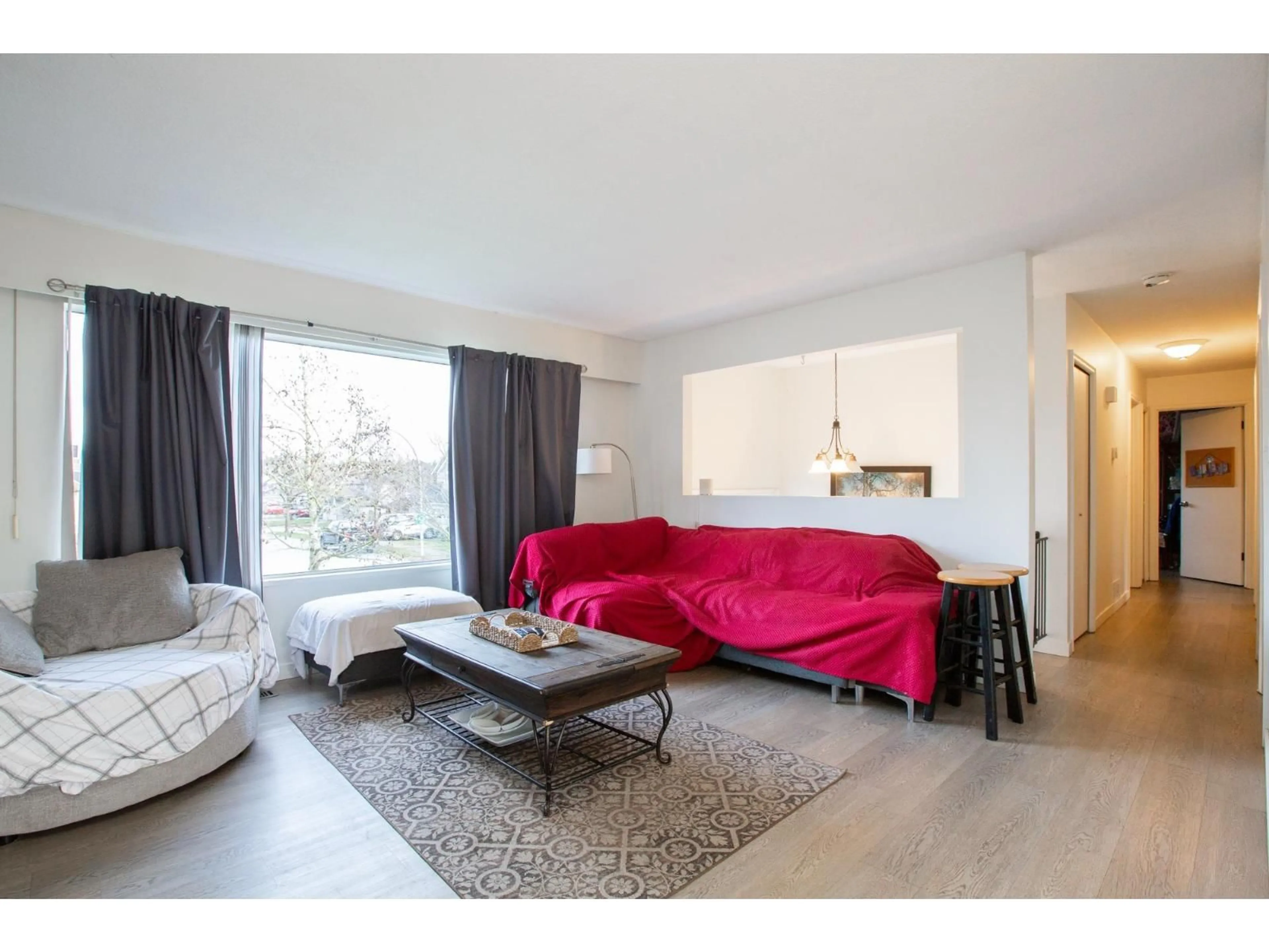 Living room with furniture, unknown for 6221 175A STREET, Surrey British Columbia V3S4S3