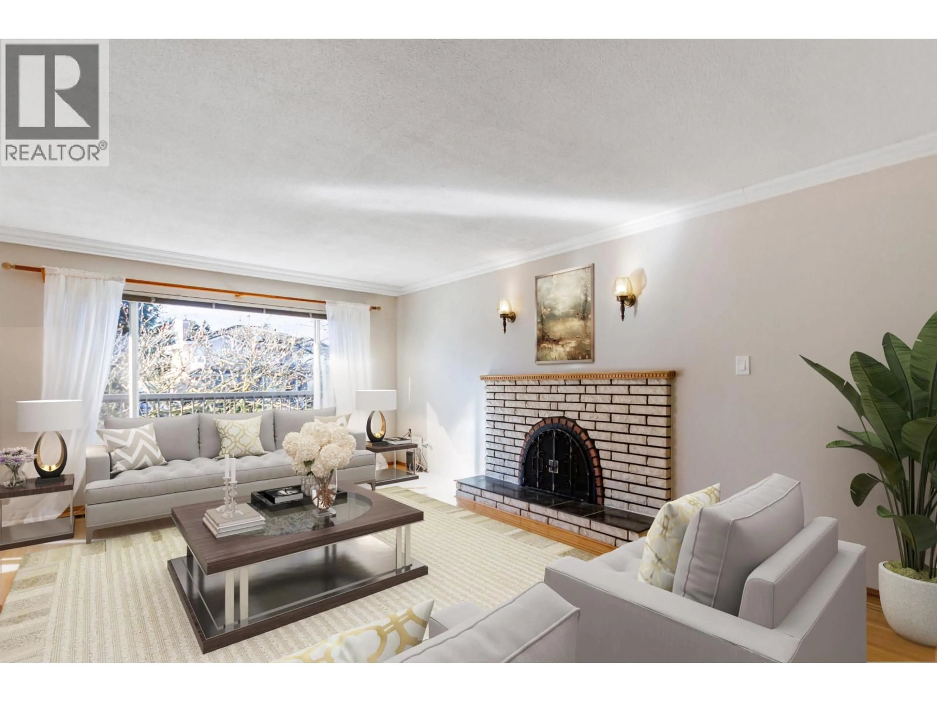 Living room with furniture, unknown for 6072 SELMA AVENUE, Burnaby British Columbia V5H3R2