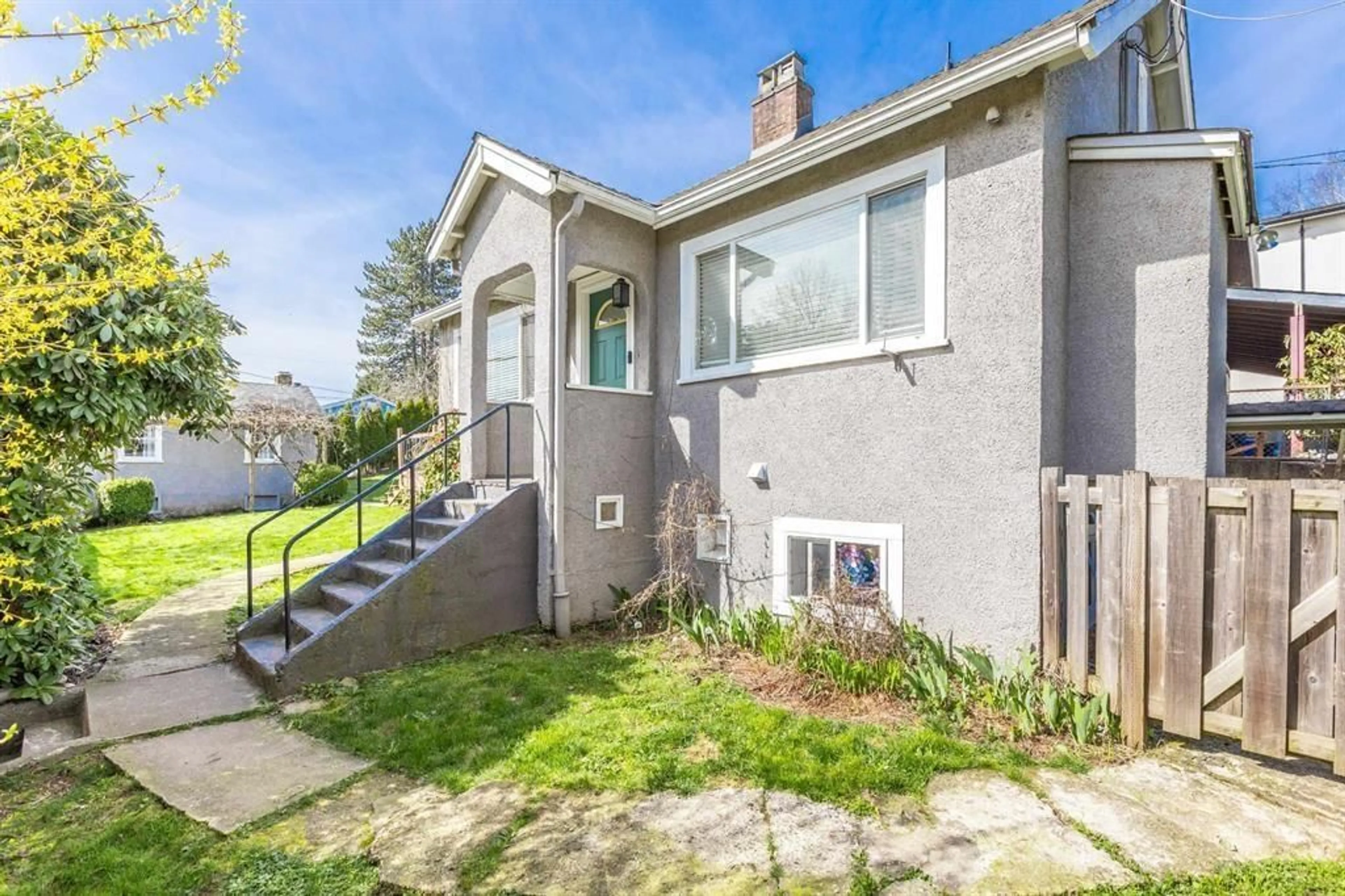 Unknown for 33479 5 AVENUE, Mission British Columbia V2V1X4