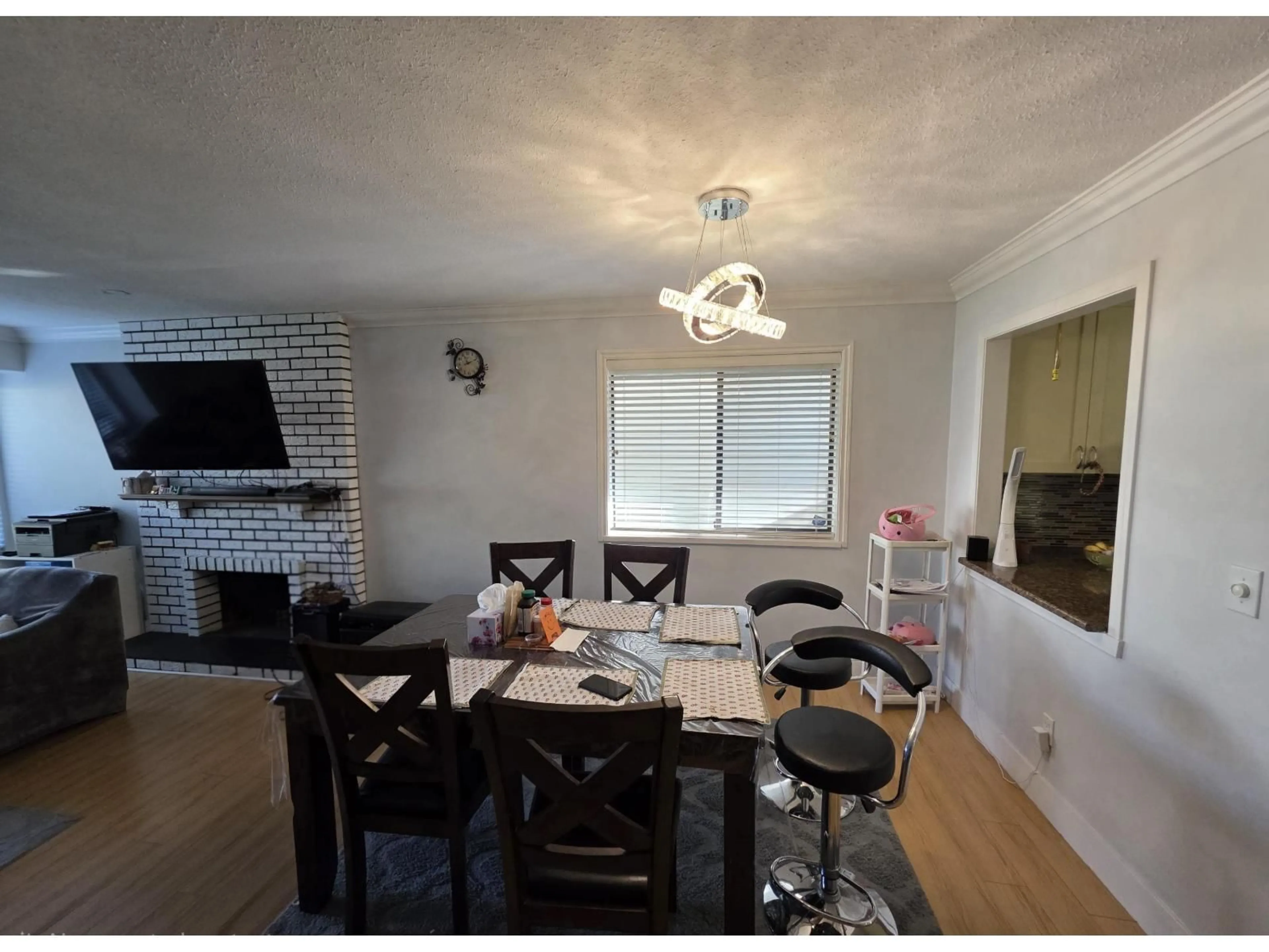 Unknown for 6524 133A STREET, Surrey British Columbia V3W8T5