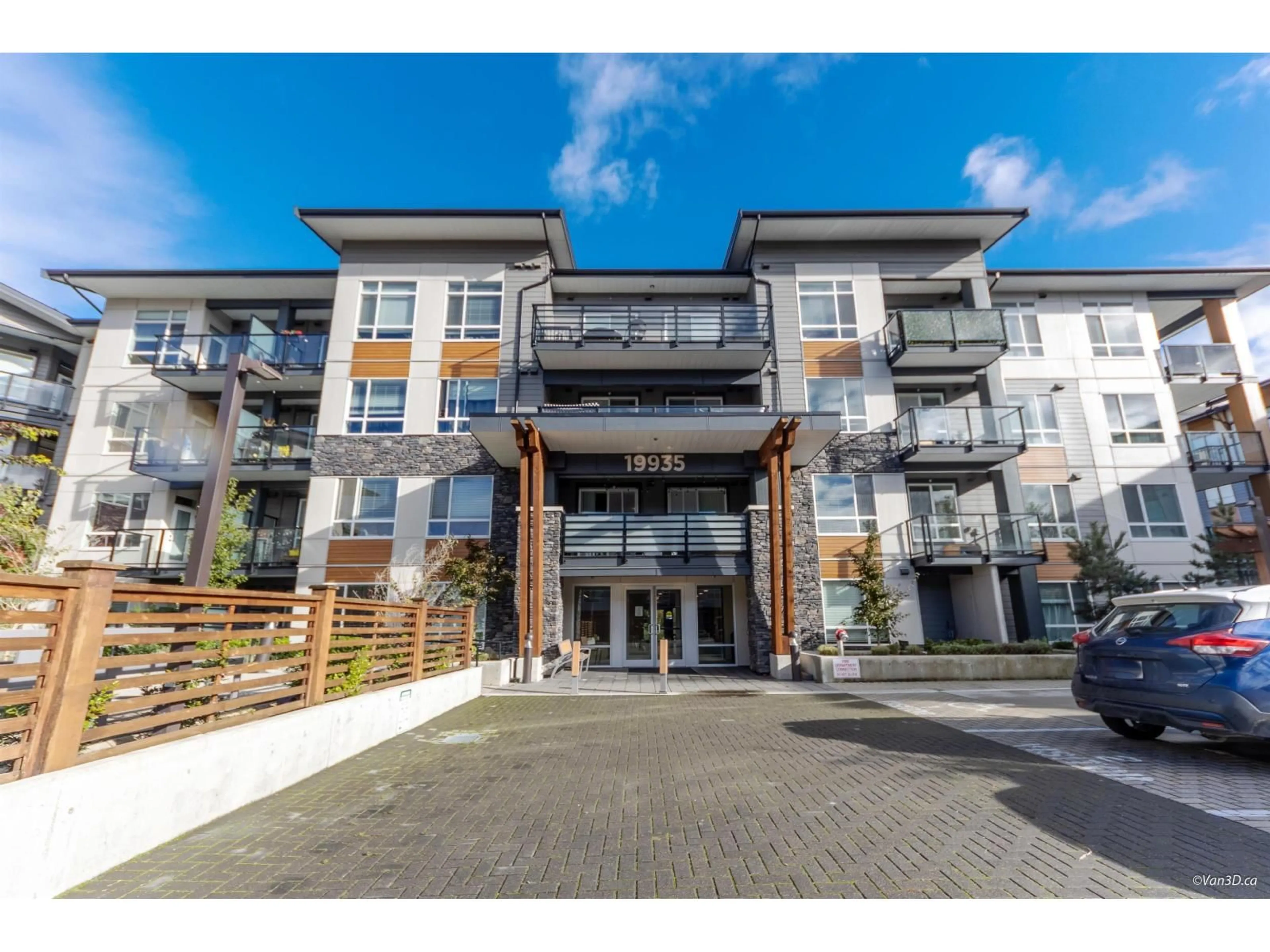 Unknown for 207 - 19935 75A AVENUE, Langley British Columbia V2Y4L6