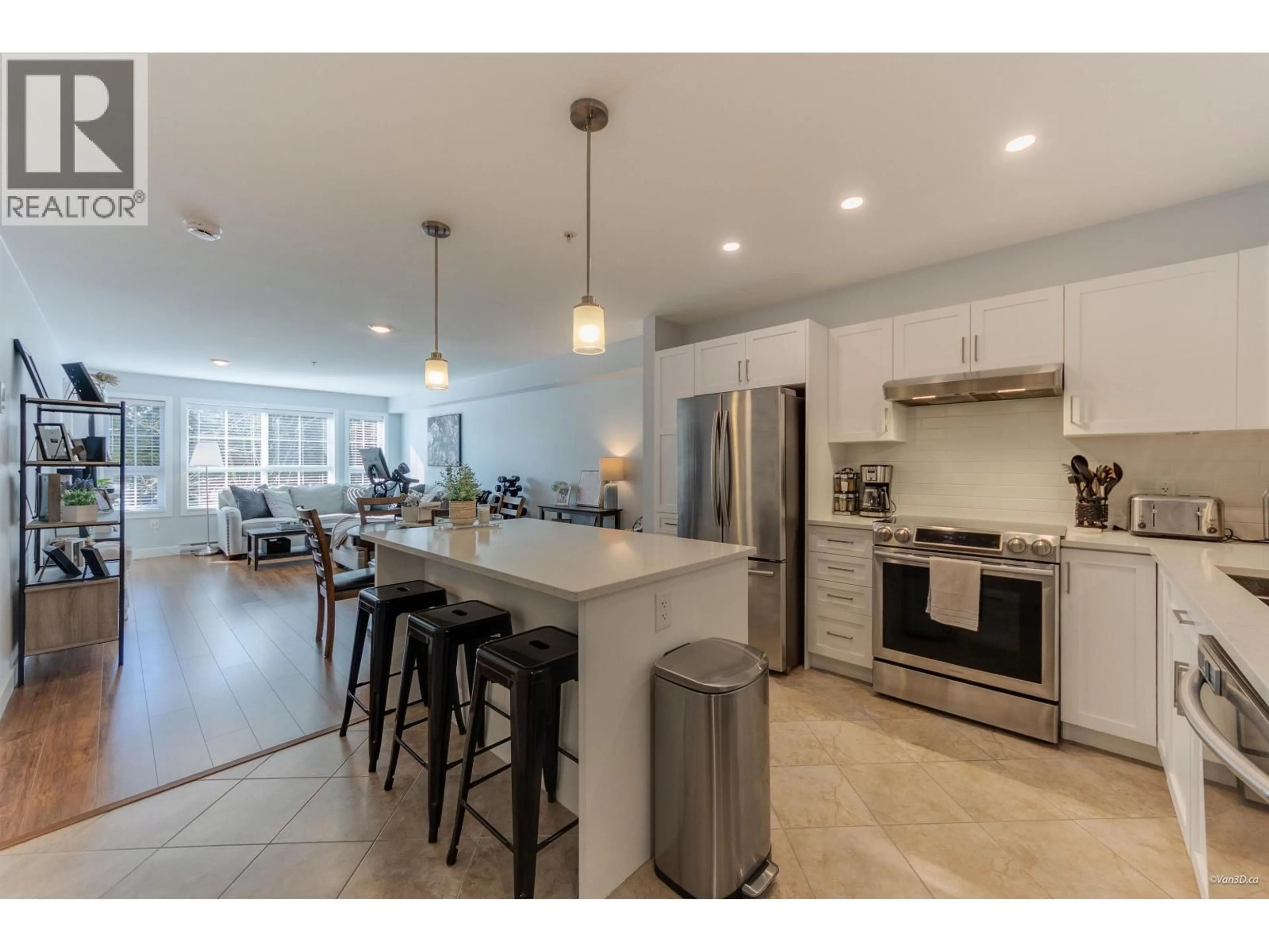 Open concept kitchen, ceramic/tile floor for 214 - 19677 MEADOW GARDENS WAY, Pitt Meadows British Columbia V3Y0A2