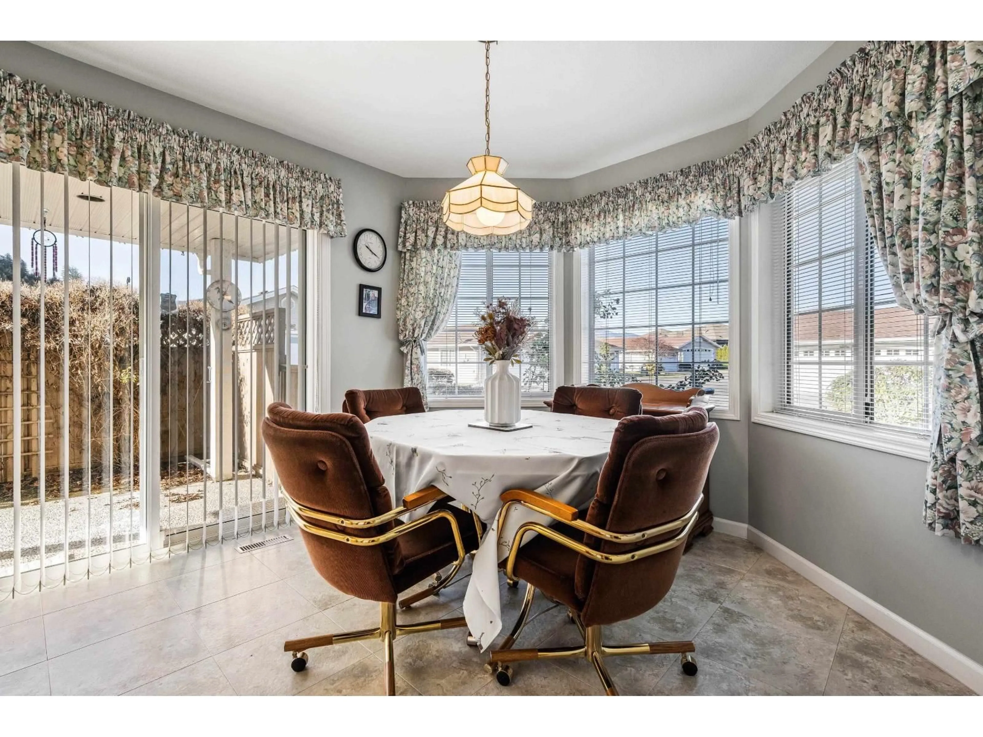 Dining room, ceramic/tile floor for 215 - 6001 PROMONTORY ROAD, Chilliwack British Columbia V2R3E3