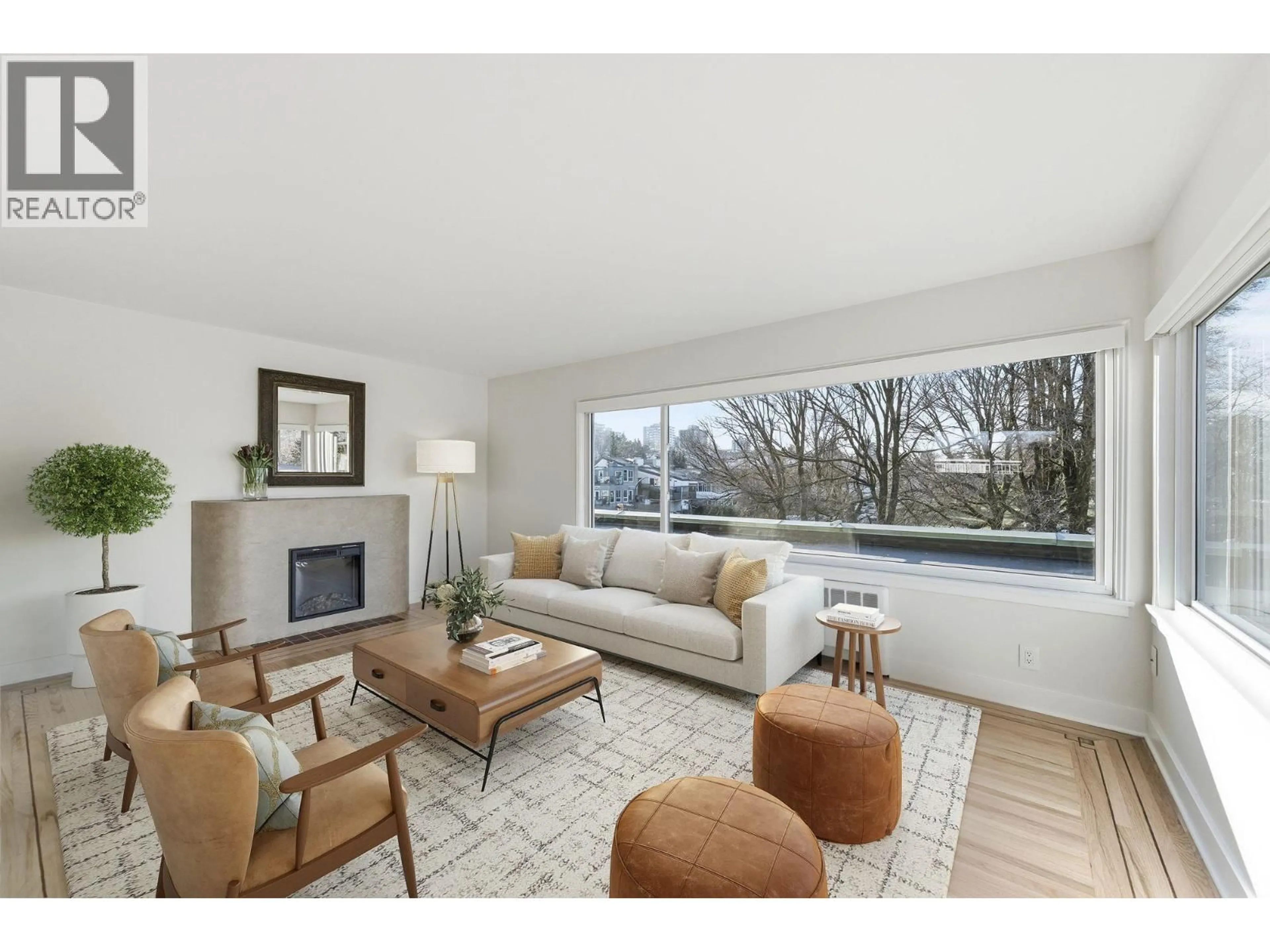 Living room with furniture, unknown for PH - 1480 ARBUTUS STREET, Vancouver British Columbia V6J3W8