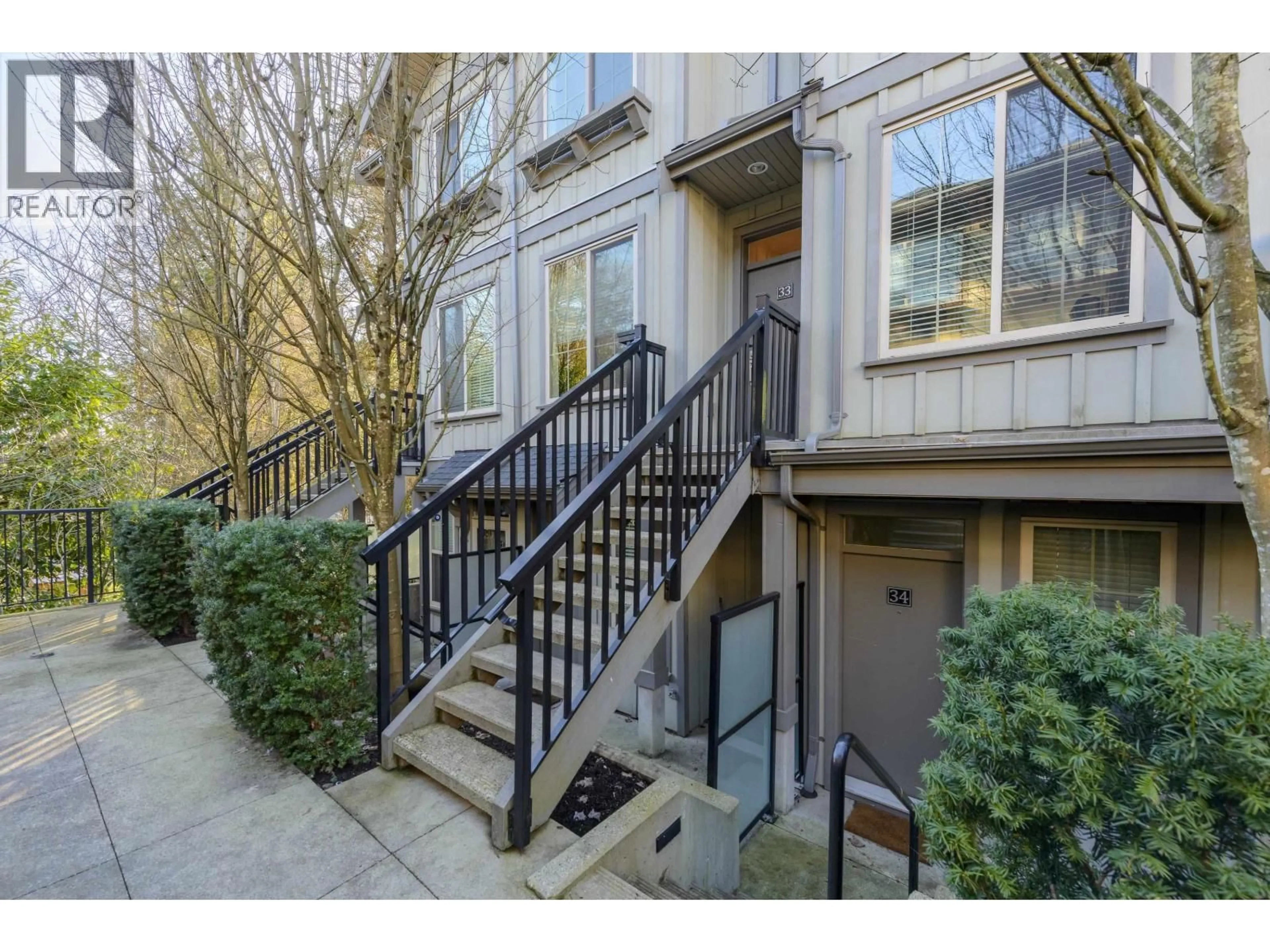 Unknown for 33 - 433 SEYMOUR RIVER PLACE, North Vancouver British Columbia V7H0B8