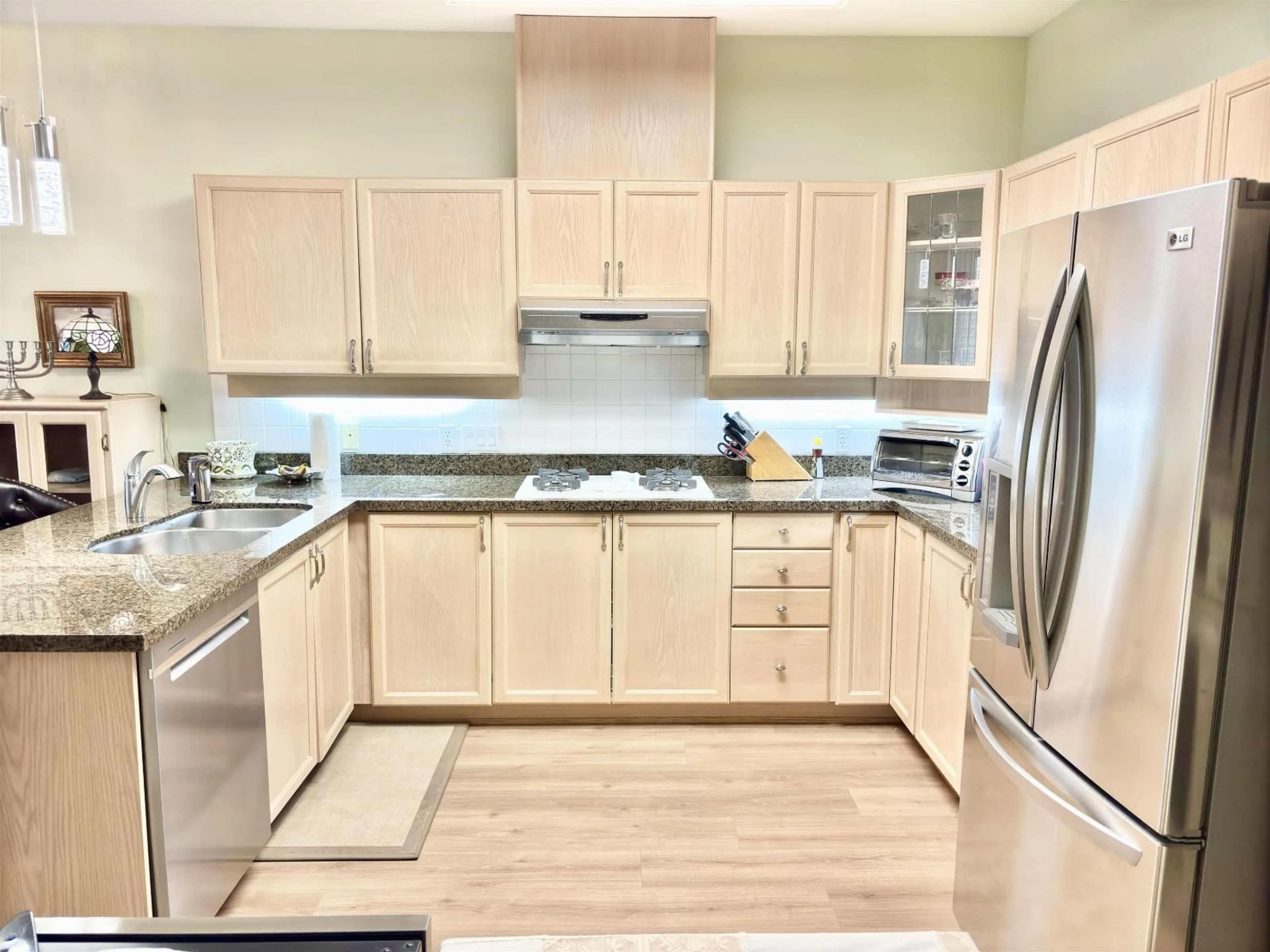 Unknown for 65 - 2533 152 STREET, Surrey British Columbia V4P1N4