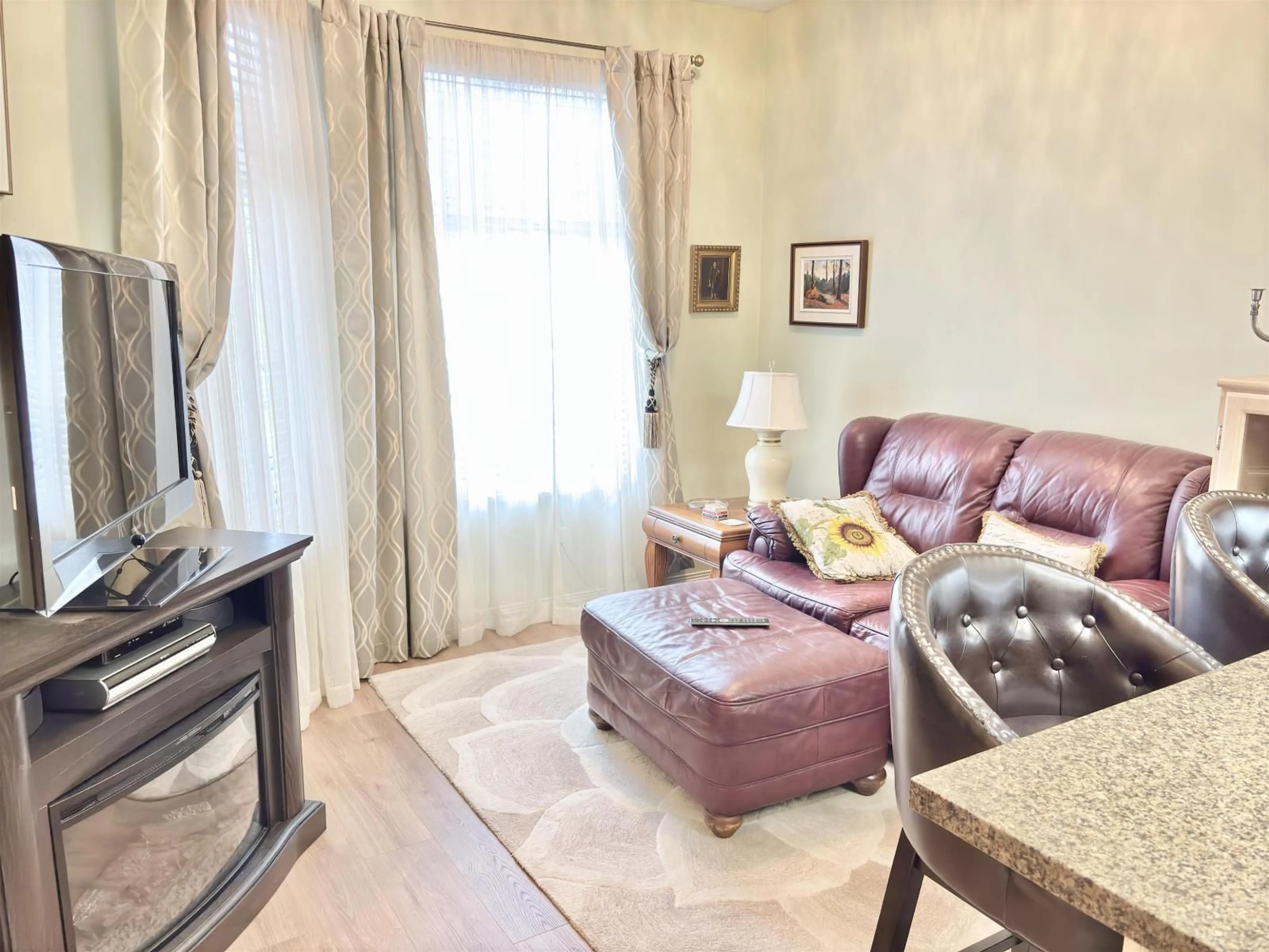 Living room with furniture, unknown for 65 - 2533 152 STREET, Surrey British Columbia V4P1N4