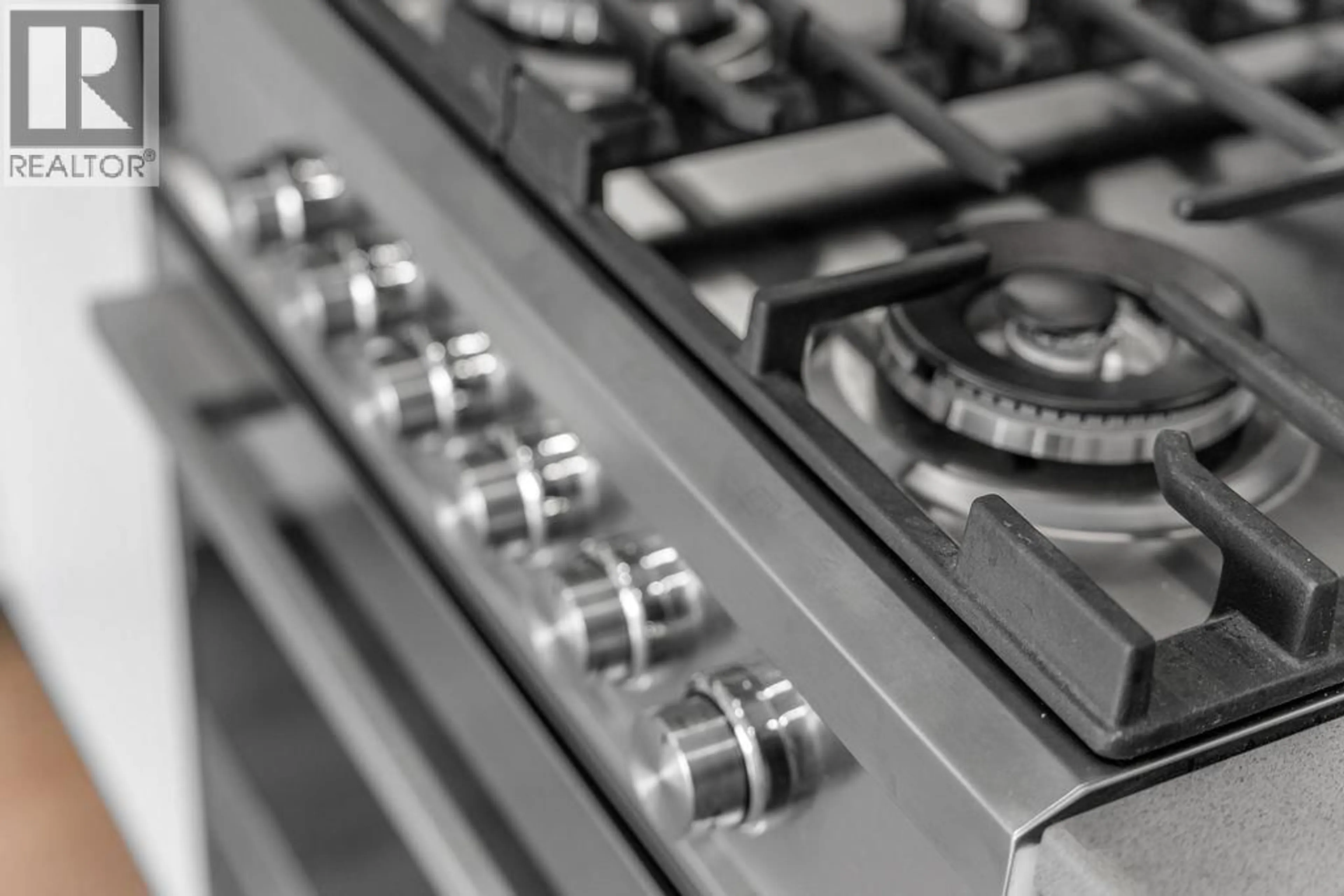 Unknown for 1308 - 1471 HUNTER STREET, North Vancouver British Columbia V7J1H3