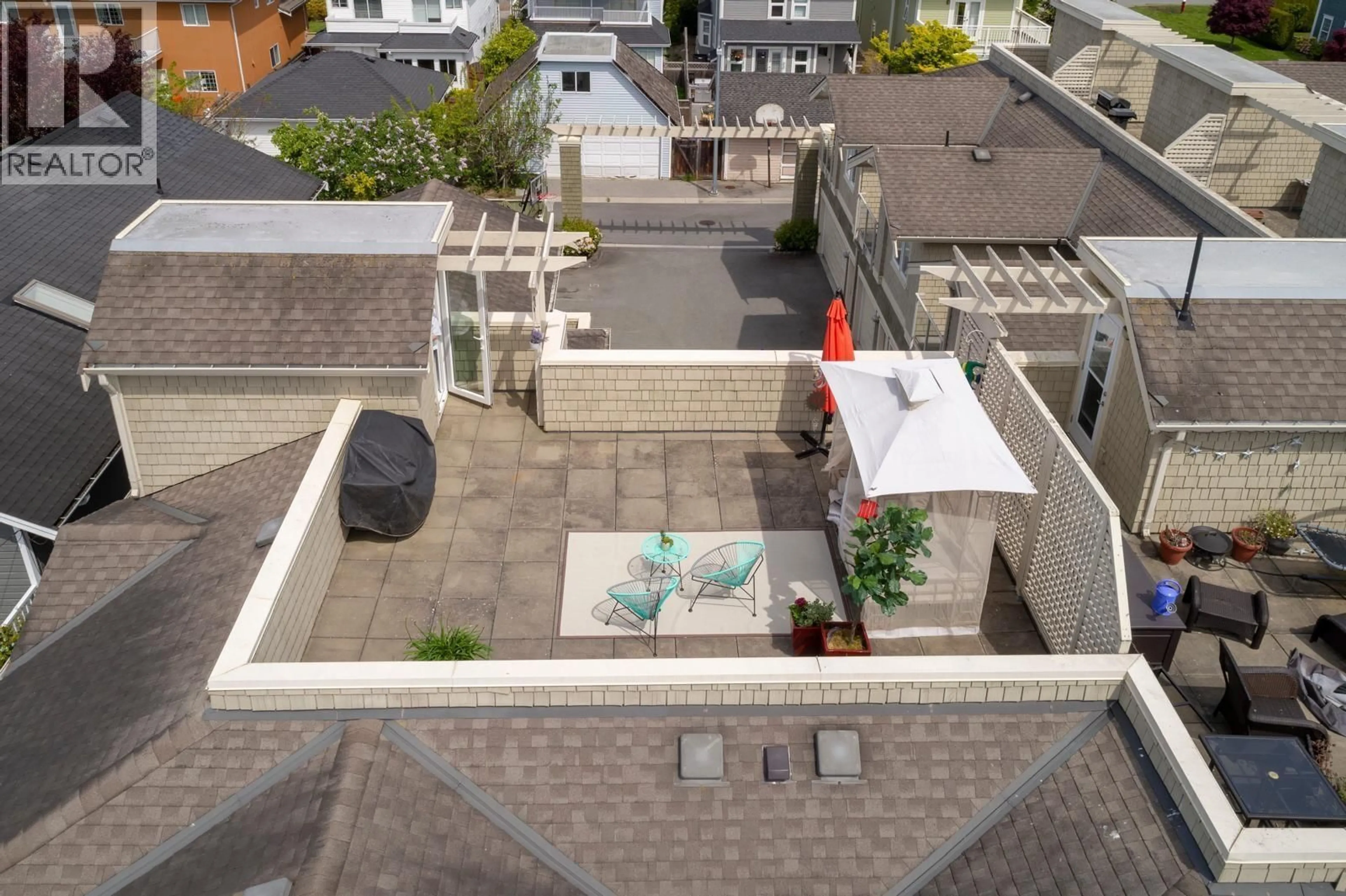 Patio, city buildings view from balcony for 6 - 11991 5TH AVENUE, Richmond British Columbia V7E6V4