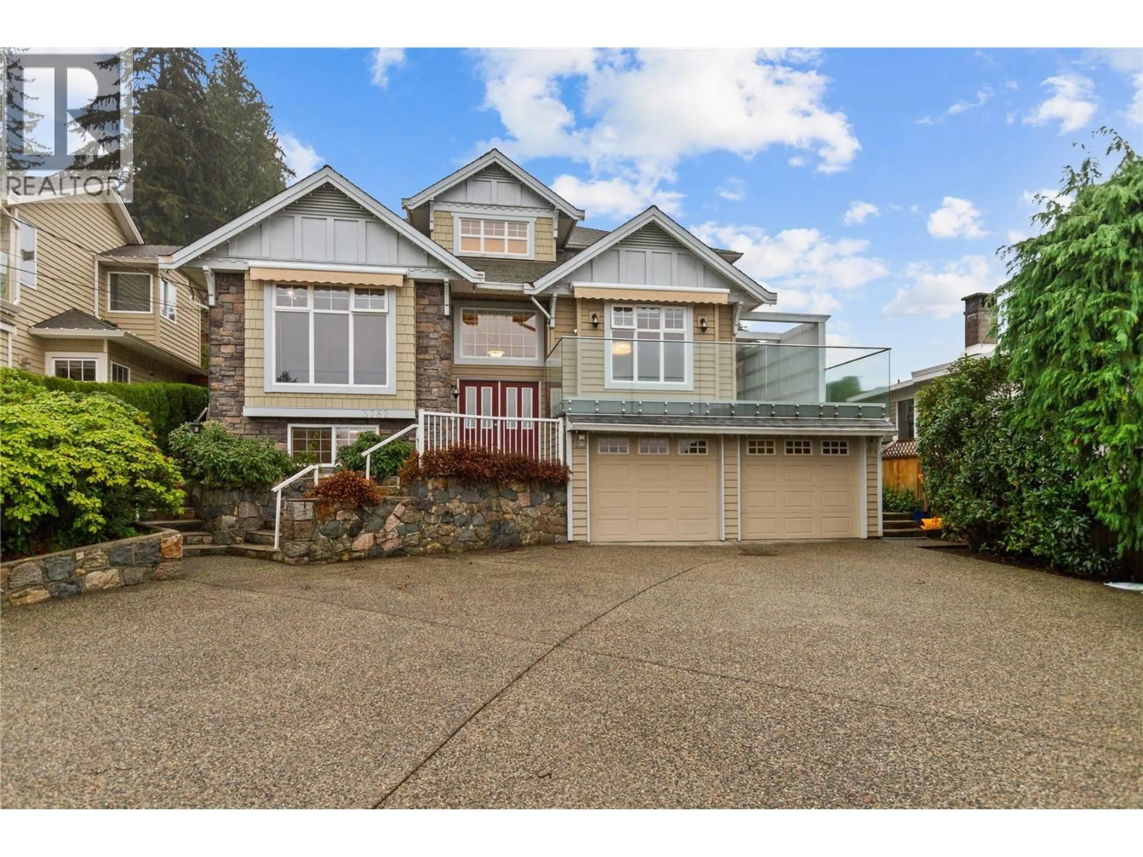 Home with vinyl exterior material, street for 3782 LONSDALE AVENUE, North Vancouver British Columbia V7N3K6