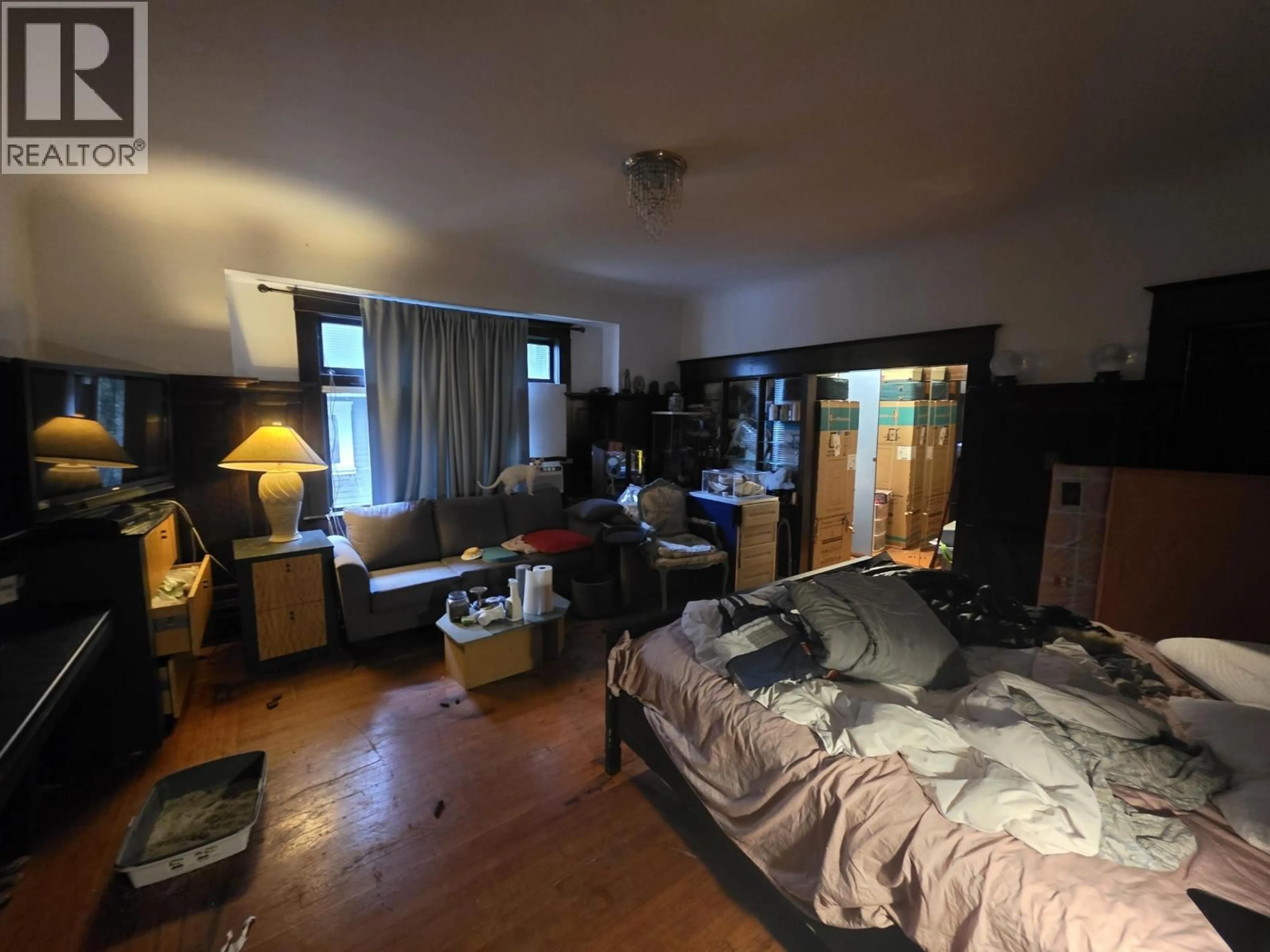 A pic of a room for 345 13TH AVENUE, Vancouver British Columbia V5Y1W2