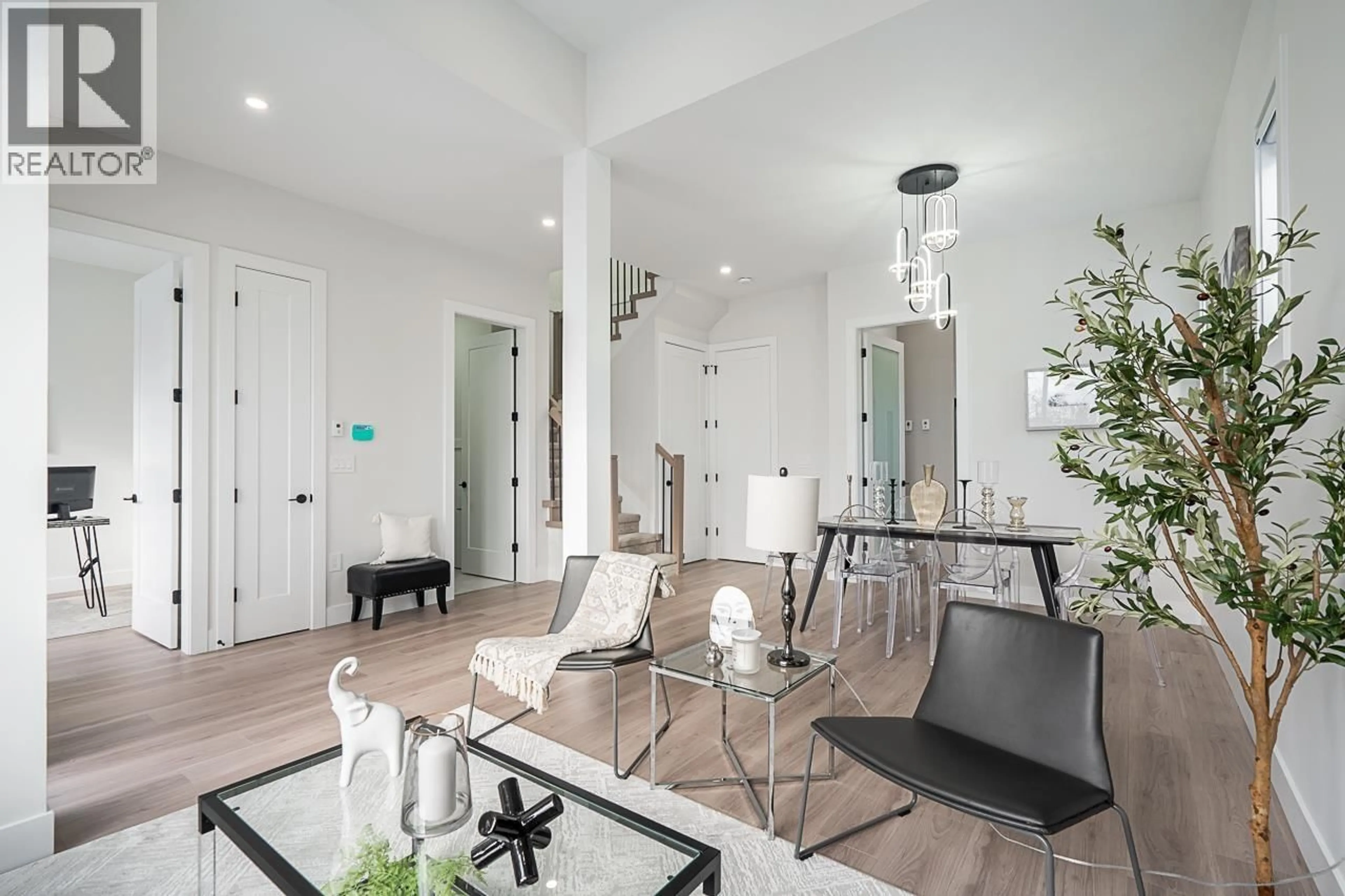 Unknown for 7880 15TH STREET, Burnaby British Columbia V3N4K6