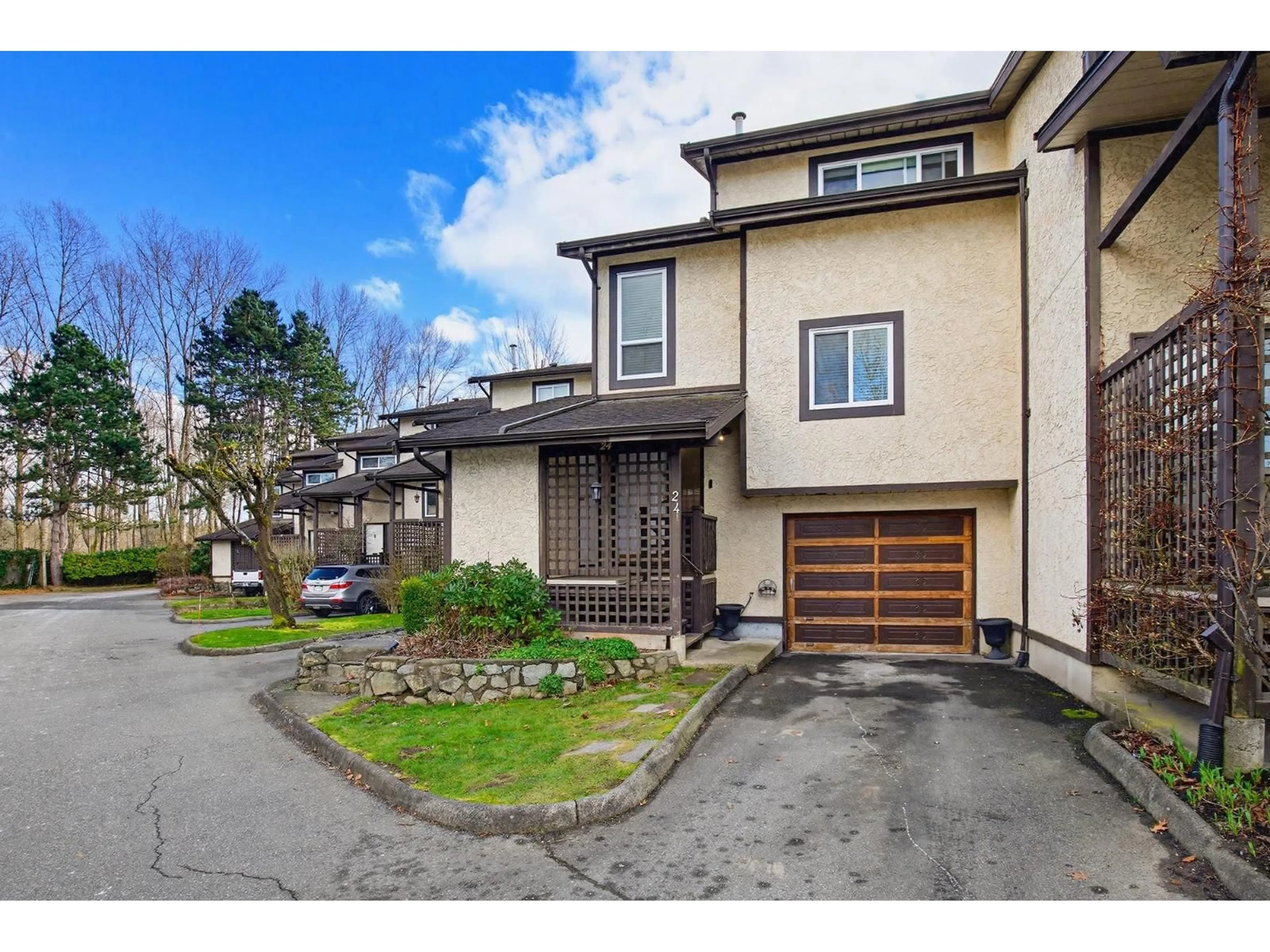 Unknown for 24 - 33361 WREN CRESCENT, Abbotsford British Columbia V2S5V9