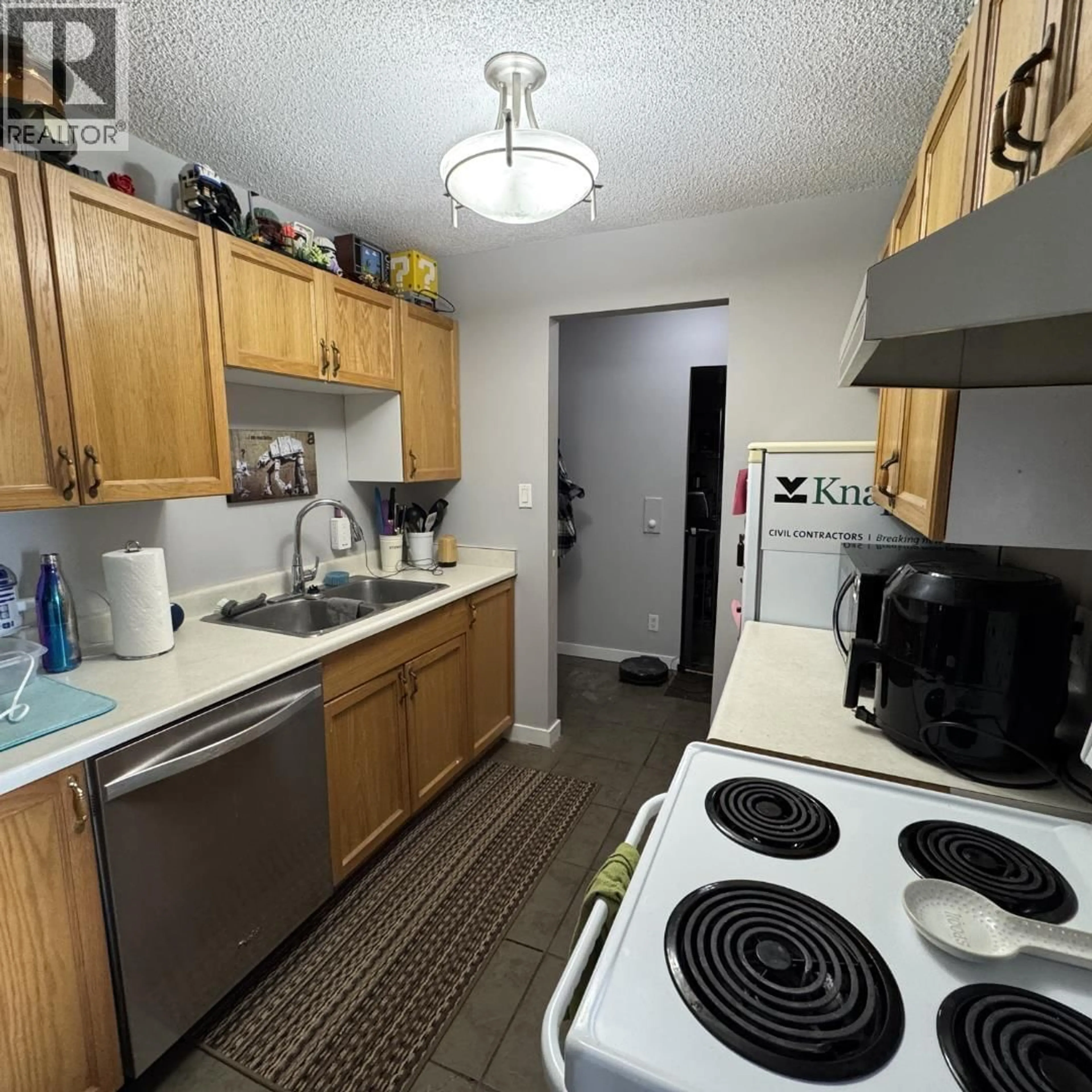 Standard kitchen, unknown for 105 - 10216 102 AVENUE, Fort St. John British Columbia V1J2E5