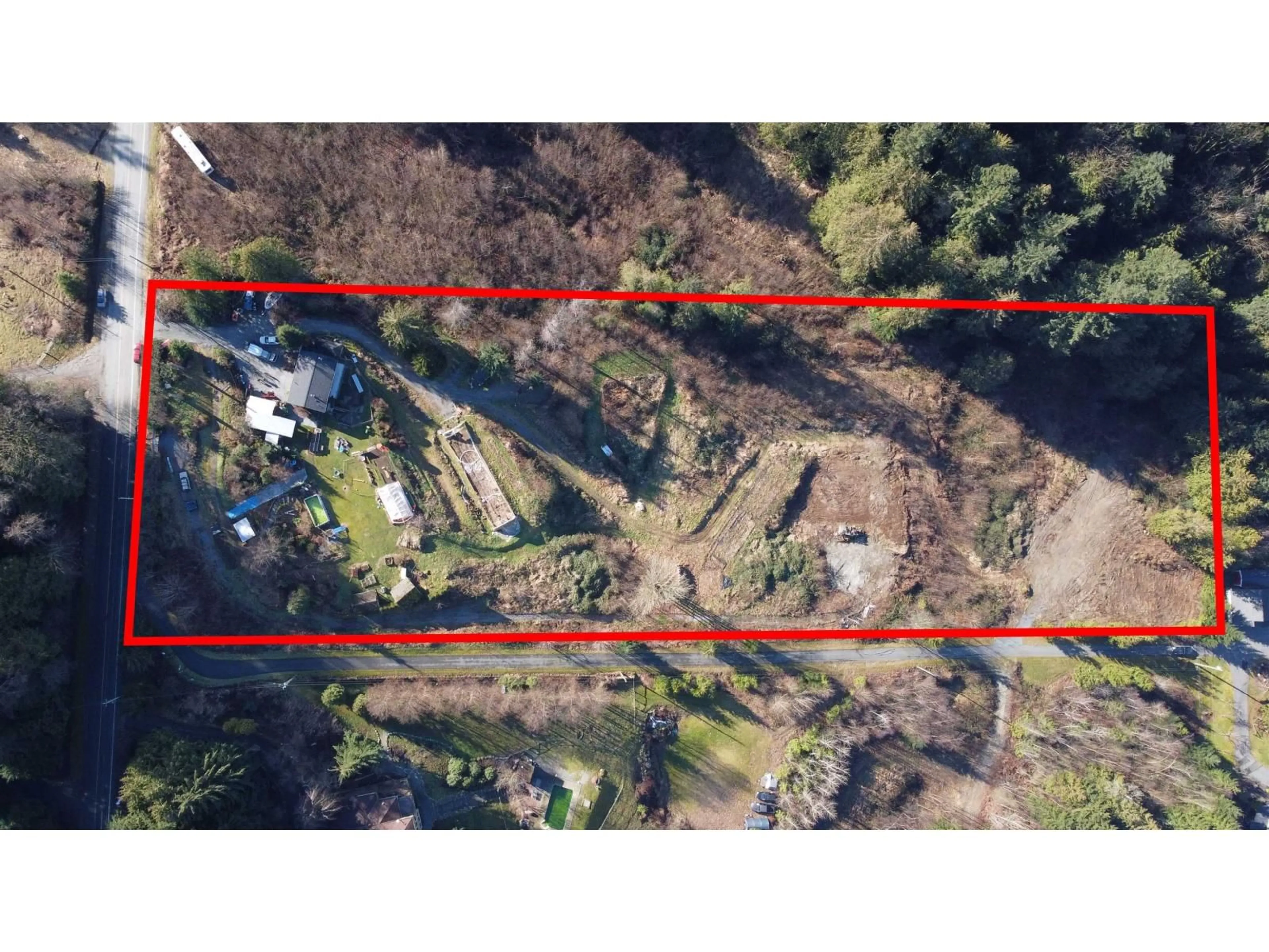 A pic from outside/outdoor area/front of a property/back of a property/a pic from drone, forest/trees view for 31081 SILVERHILL AVENUE, Mission British Columbia V4S1G9