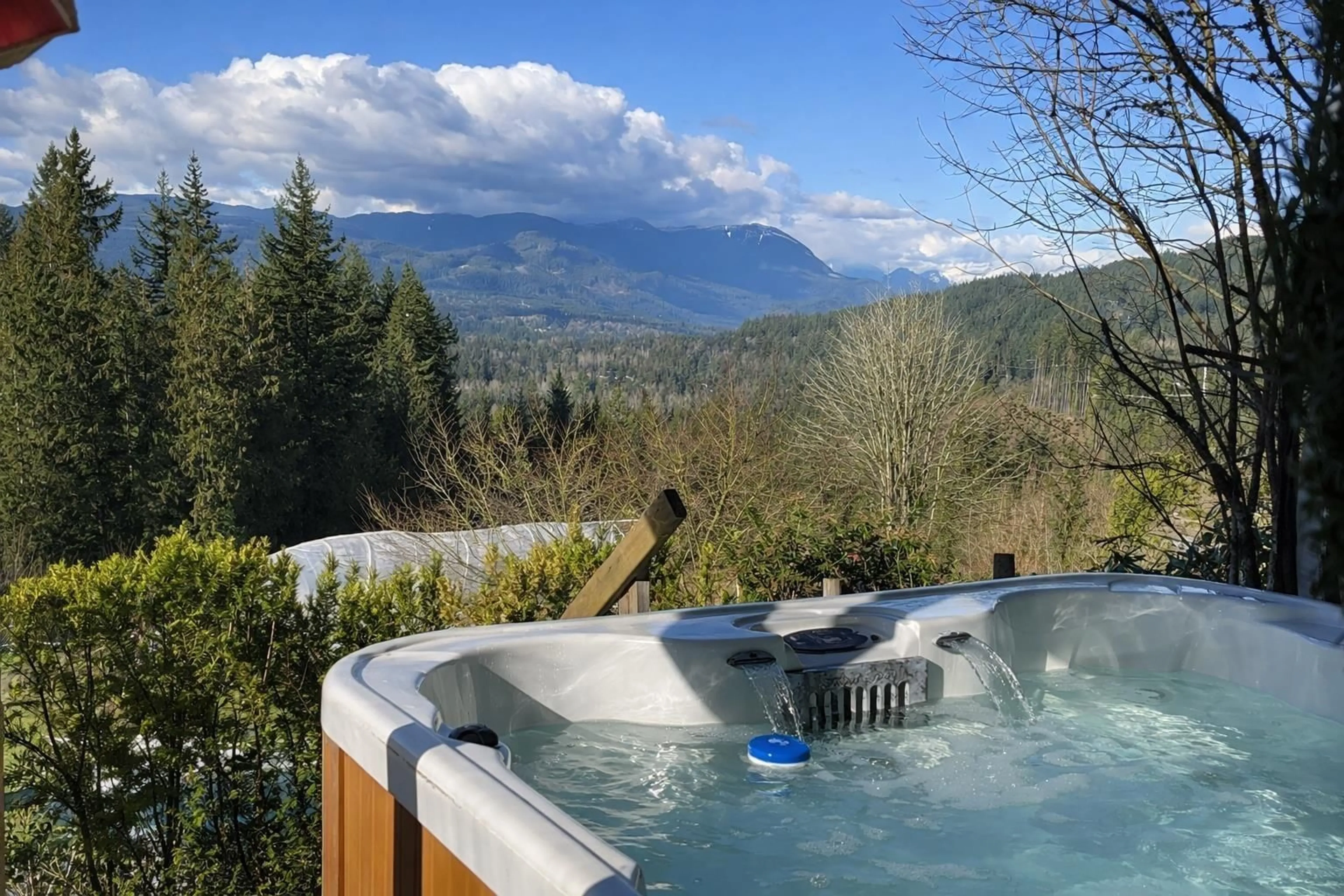 Patio, mountain view for 31081 SILVERHILL AVENUE, Mission British Columbia V4S1G9