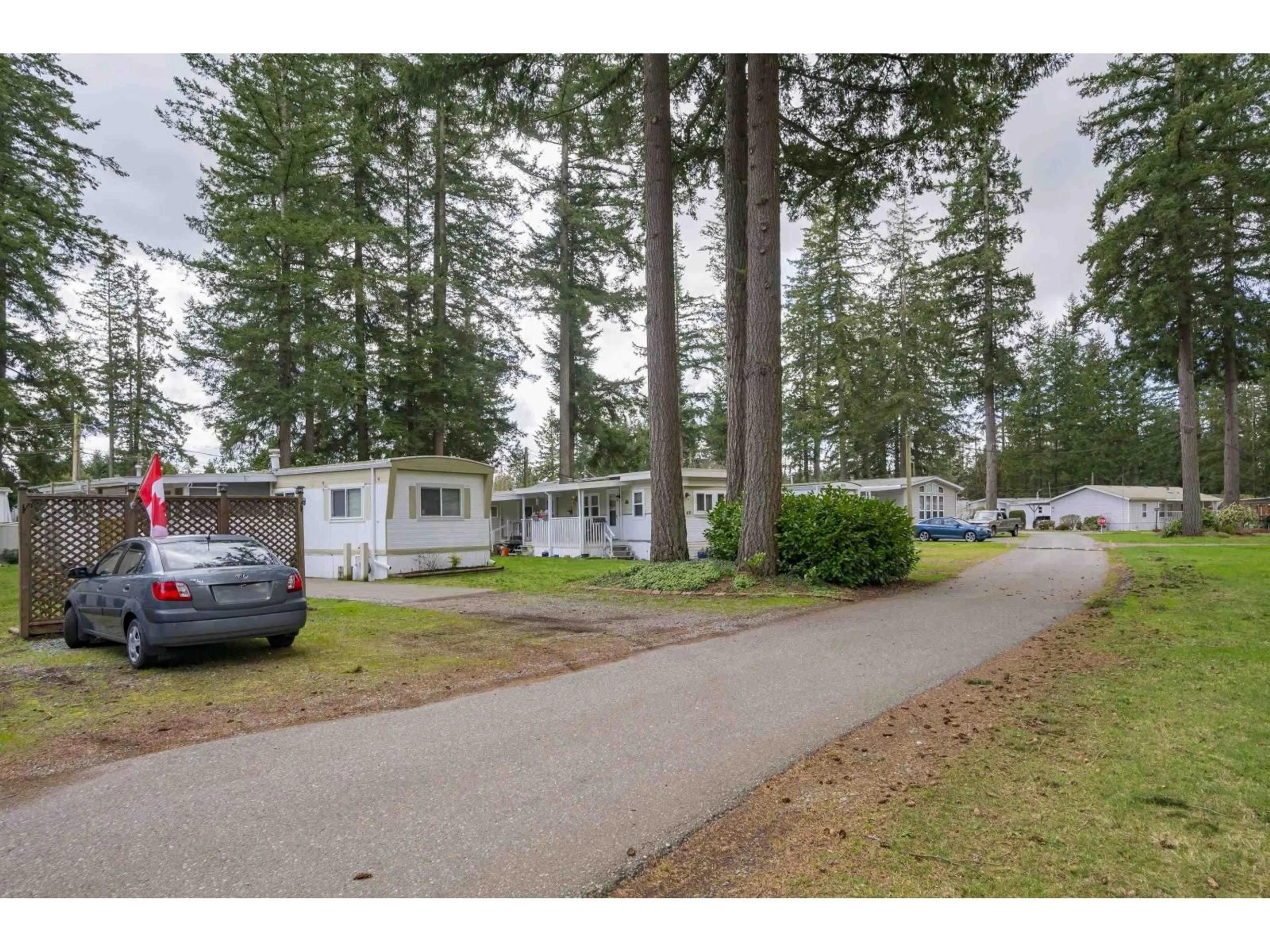 A pic from outside/outdoor area/front of a property/back of a property/a pic from drone, unknown for 49 - 20071 24 AVENUE, Langley British Columbia V2Z2A1