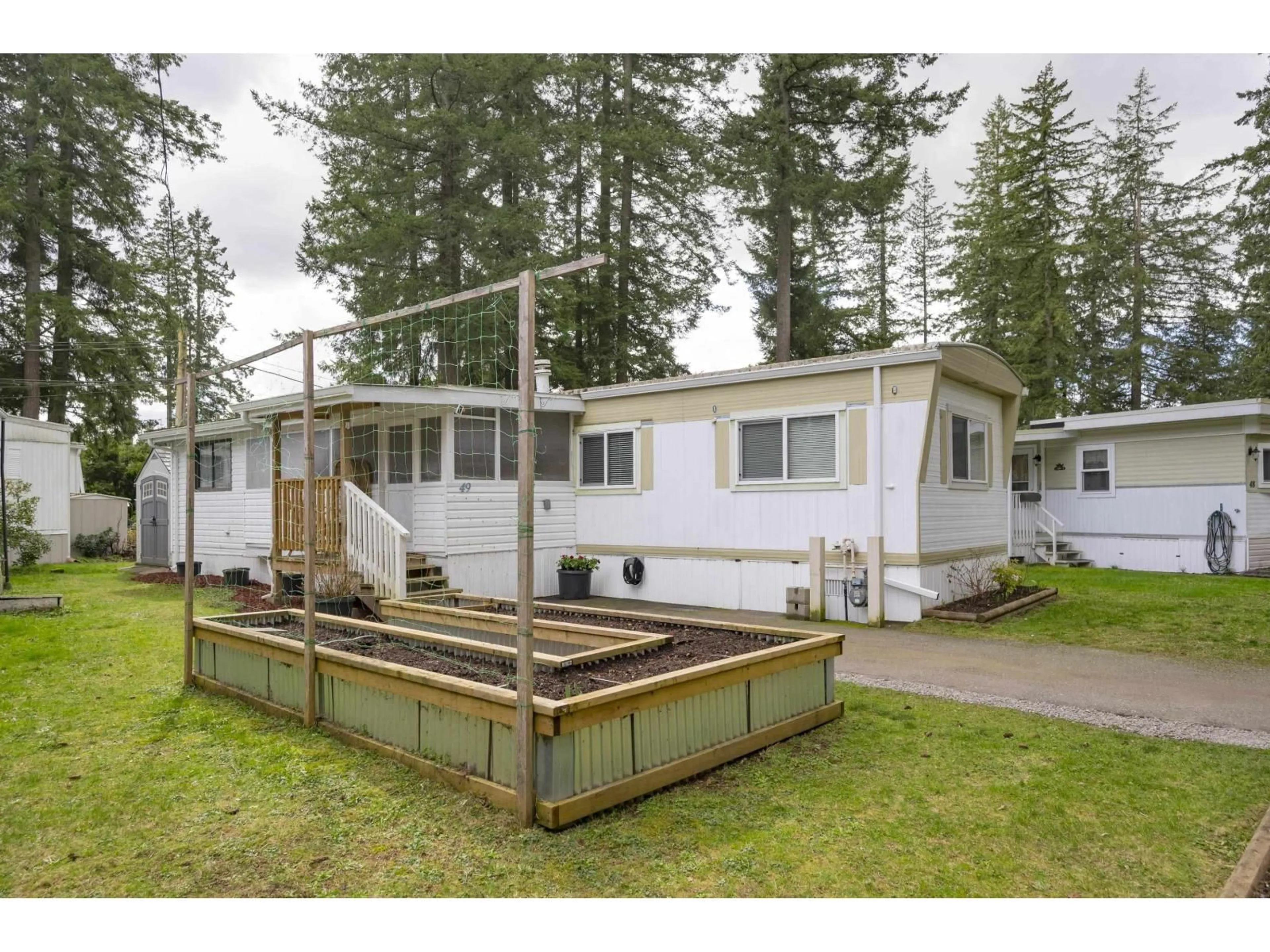 Unknown for 49 - 20071 24 AVENUE, Langley British Columbia V2Z2A1