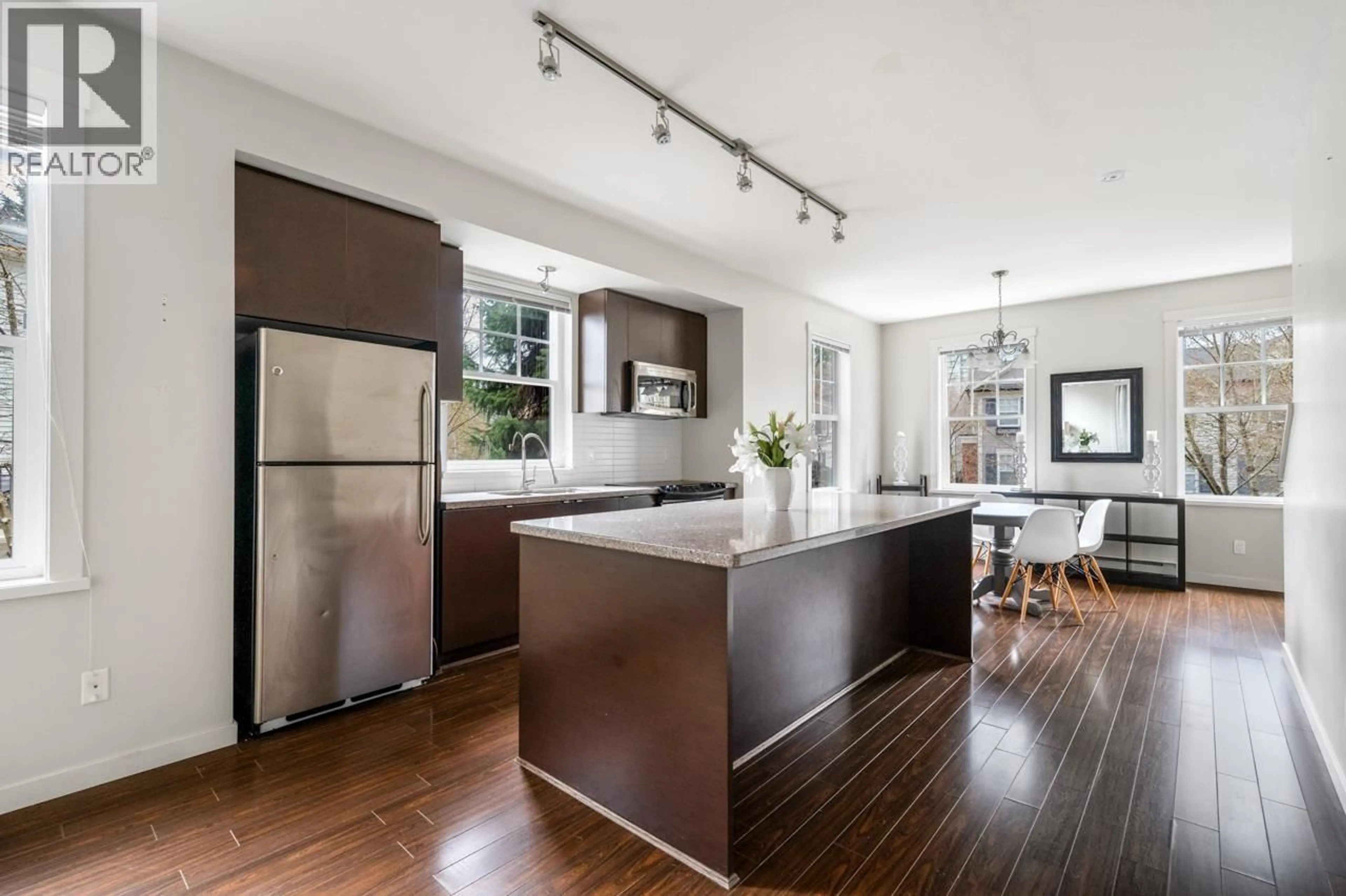 Open concept kitchen, unknown for 32 - 102 FRASER STREET, Port Moody British Columbia V3H0C7