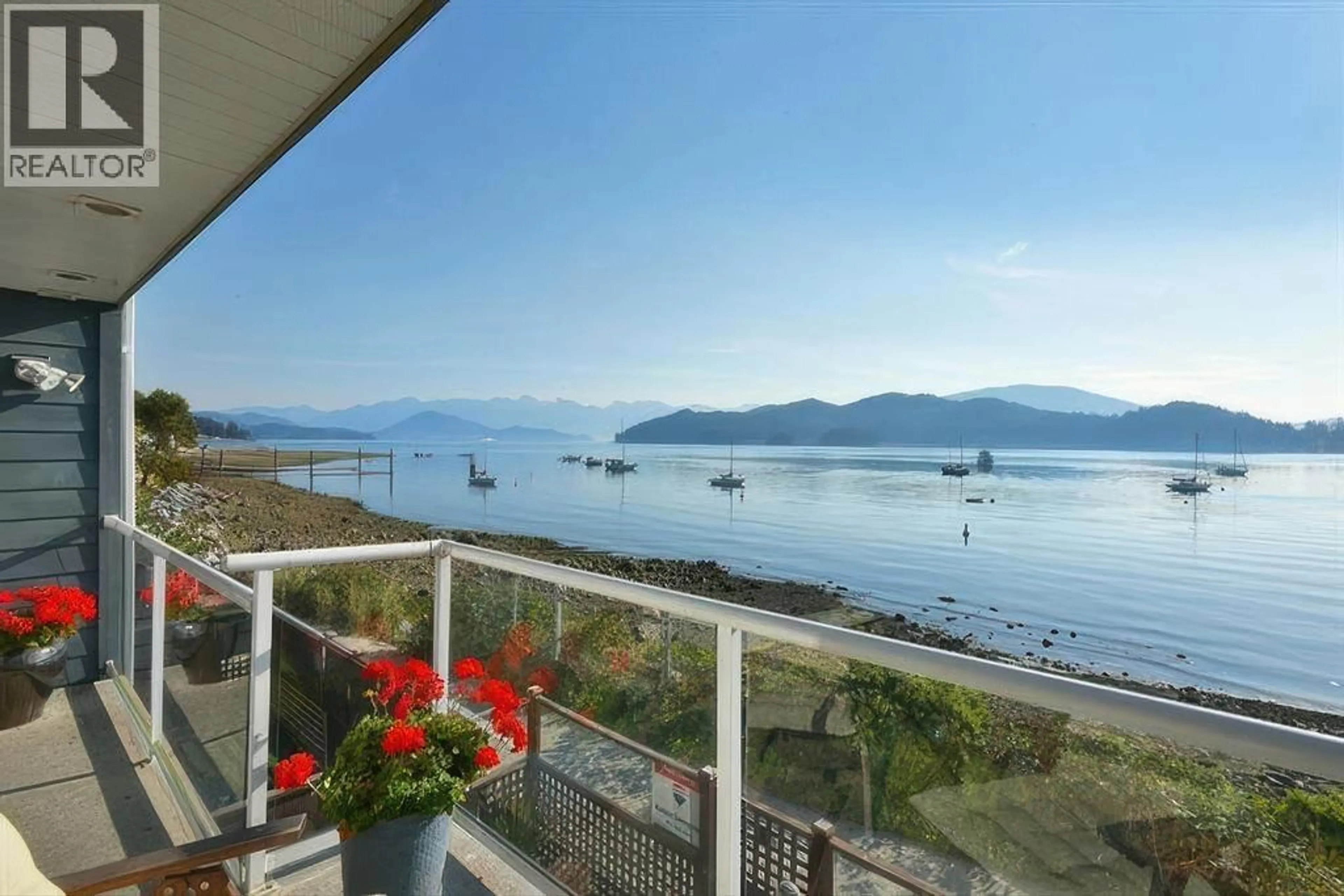 Balcony in the apartment, water/lake/river/ocean view for 508 MARINE DRIVE, Gibsons British Columbia V0N1V1