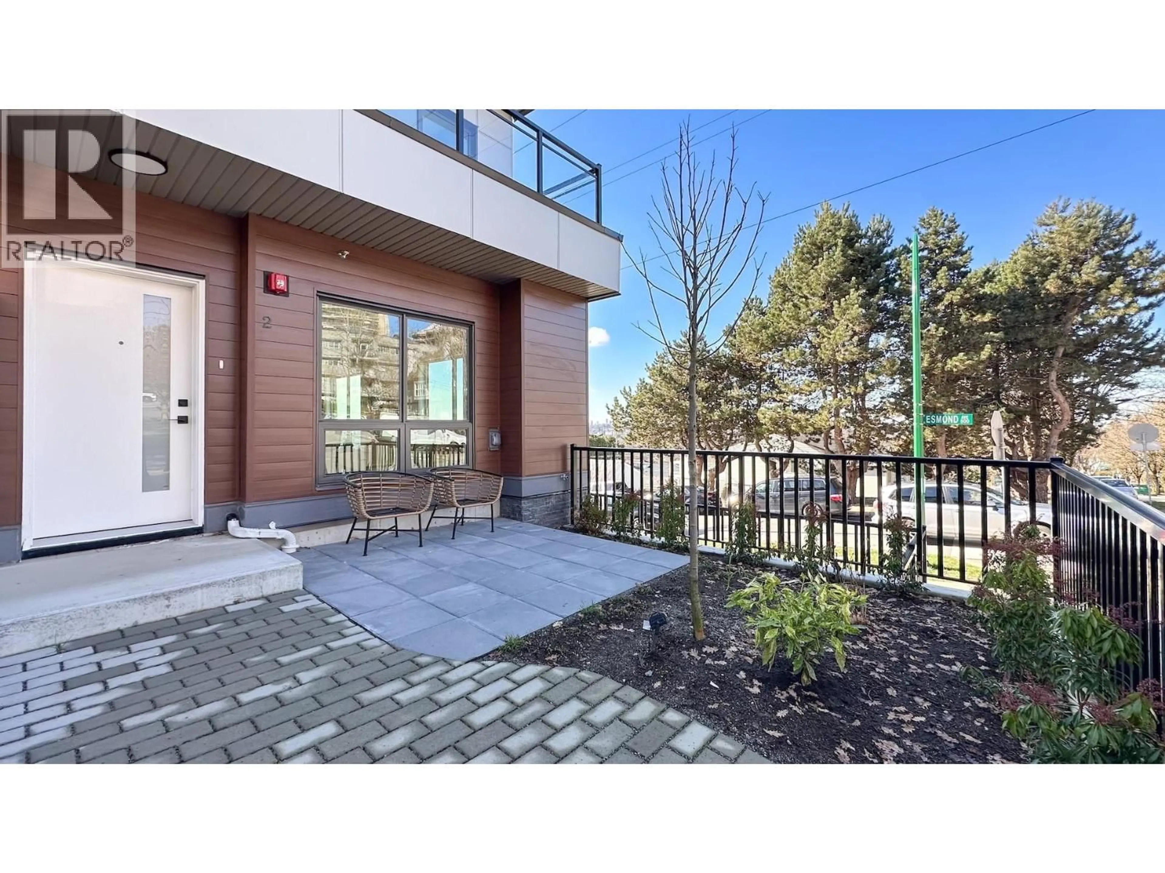 Unknown for 1 - 3800 PENDER STREET, Burnaby British Columbia V5C2L5