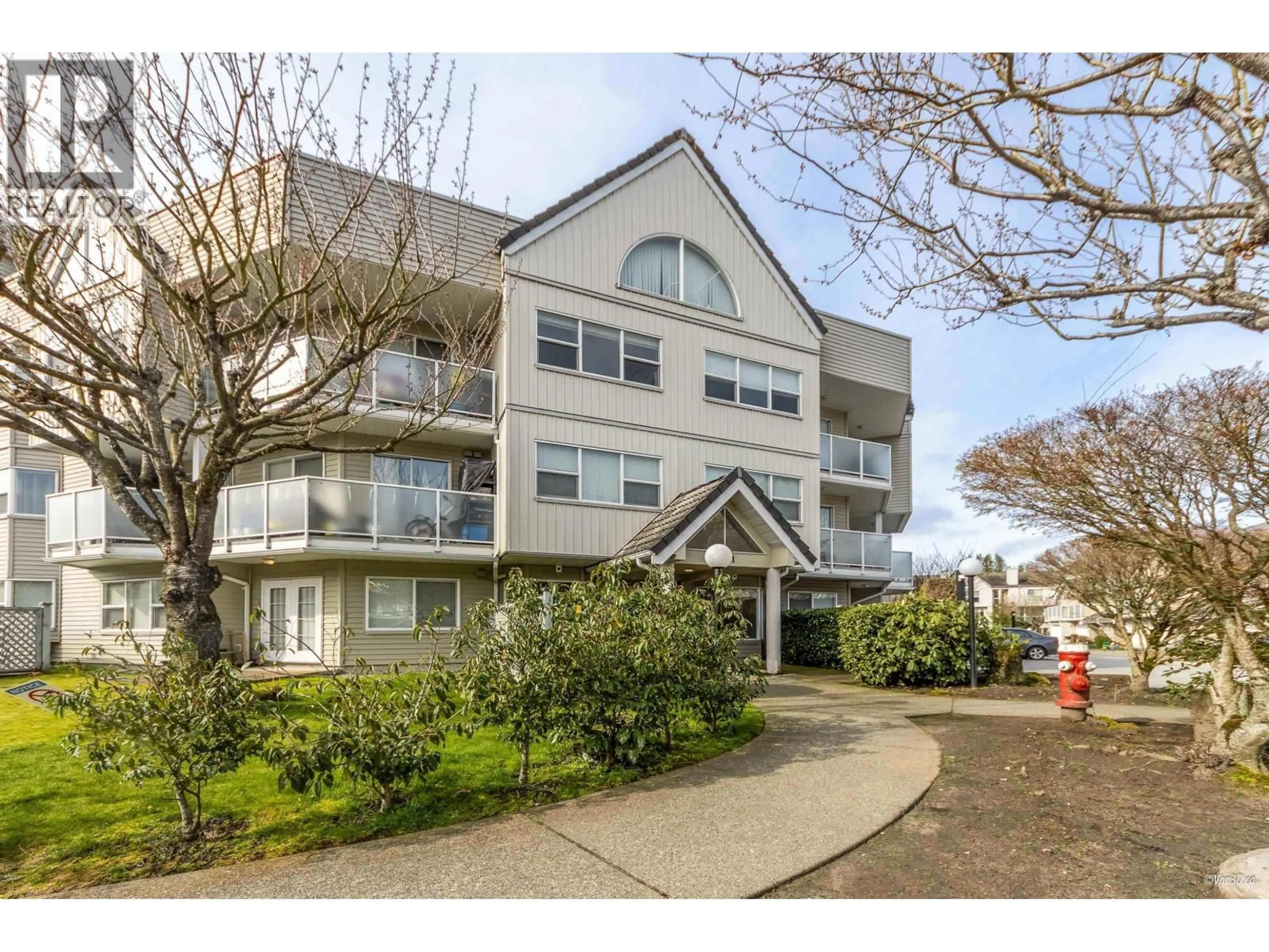 A pic from outside/outdoor area/front of a property/back of a property/a pic from drone, unknown for 204 - 7071 BLUNDELL ROAD, Richmond British Columbia V6Y1J5