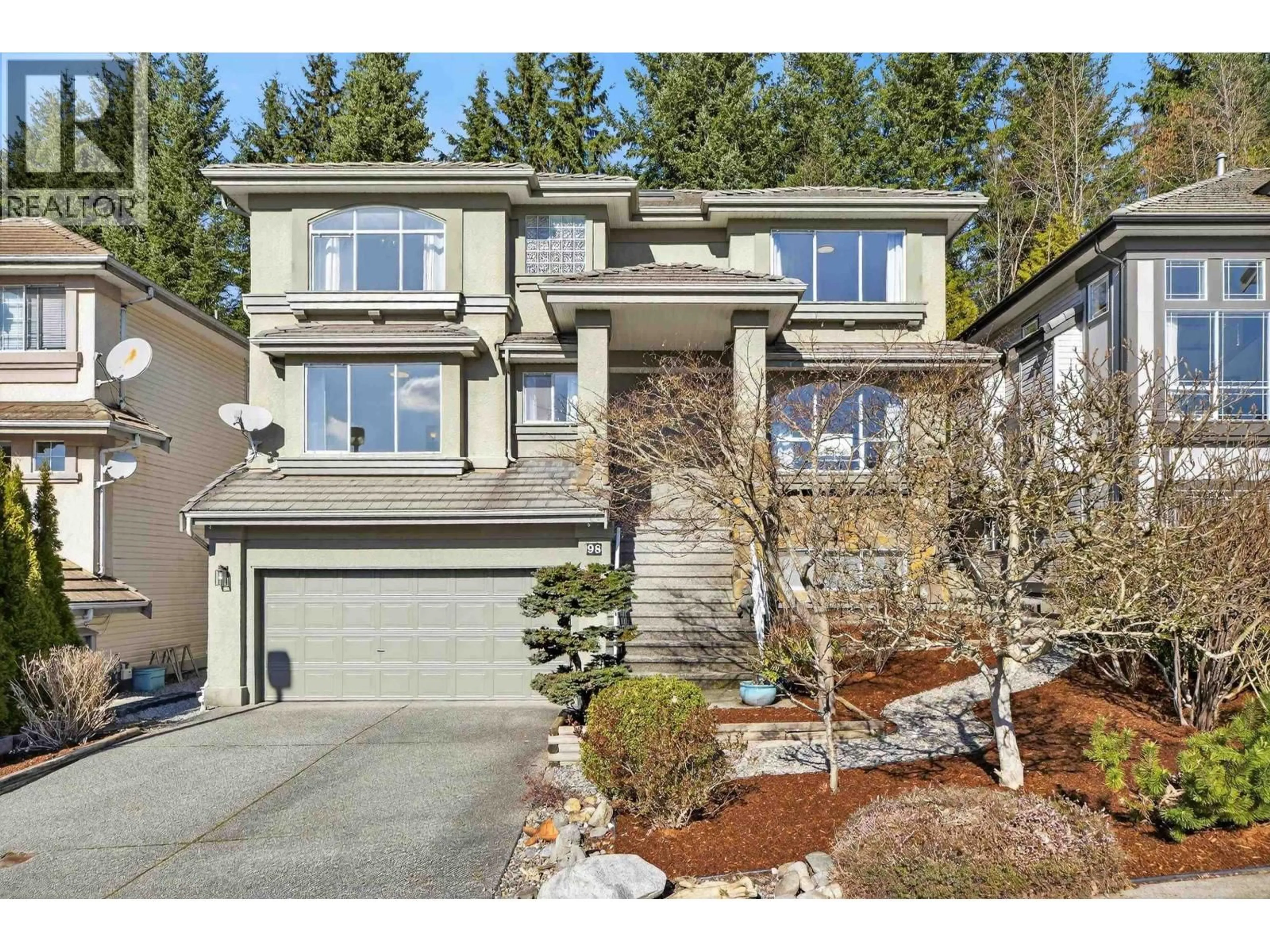 Home with vinyl exterior material, street for 98 LINDEN COURT, Port Moody British Columbia V3H5C2