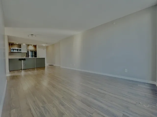 609 - 13688 100 AVENUE, Surrey 3