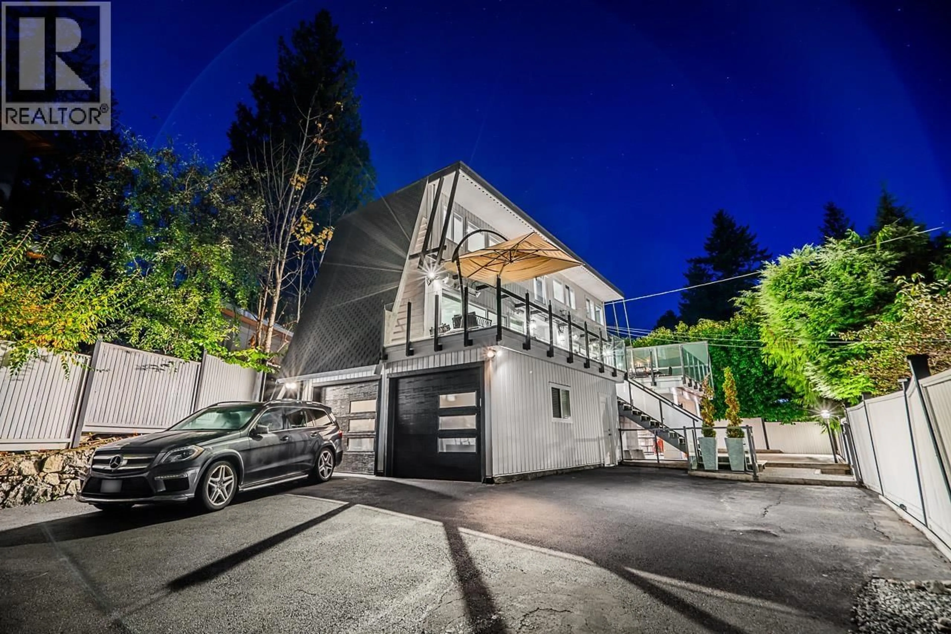 Indoor garage for 6446 MARINE DRIVE, West Vancouver British Columbia V7W2S6