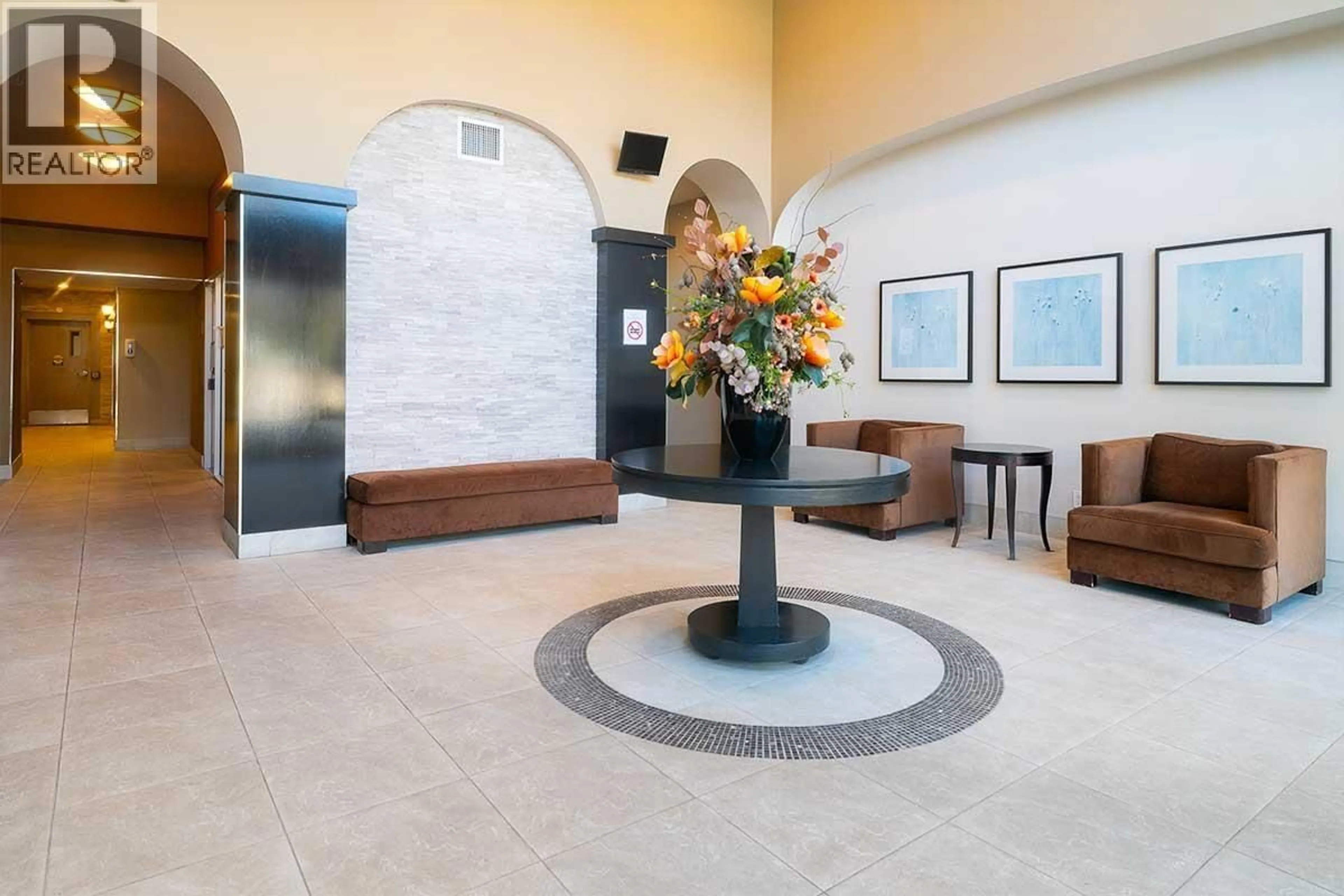 Lobby for 407 - 280 ROSS DRIVE, New Westminster British Columbia V3L0C2