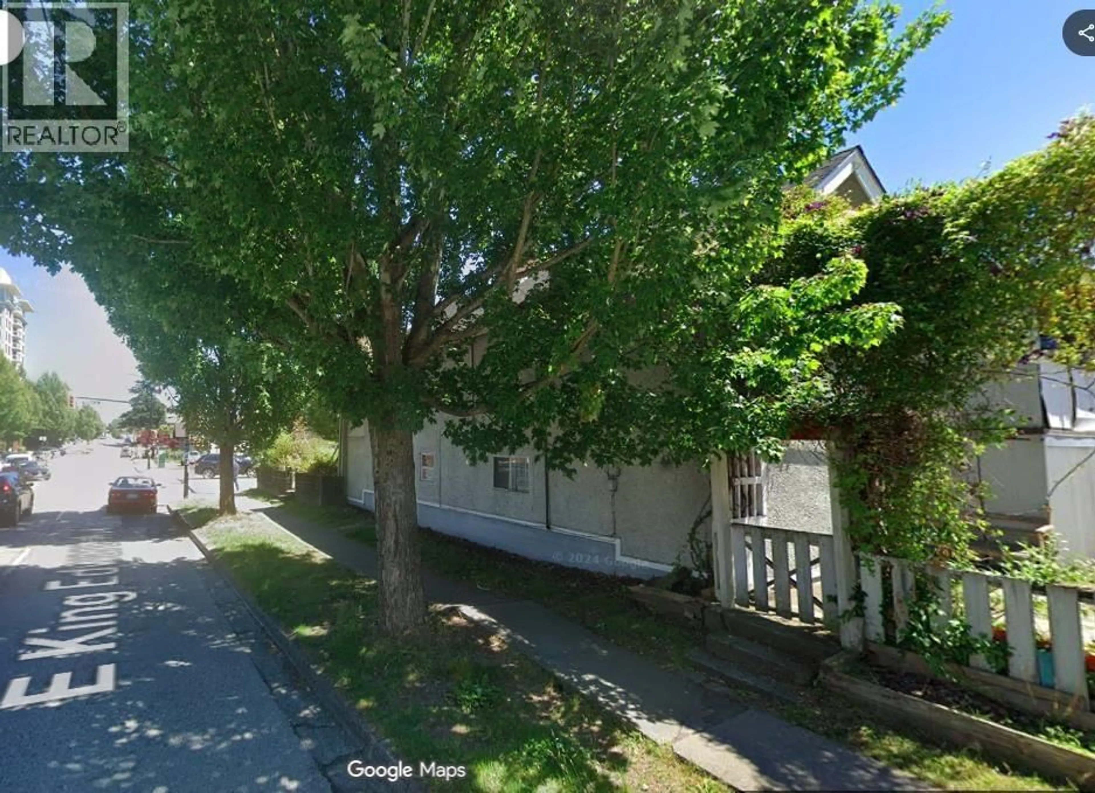 A pic from outside/outdoor area/front of a property/back of a property/a pic from drone, street for 4105 KNIGHT STREET, Vancouver British Columbia V5N3M1