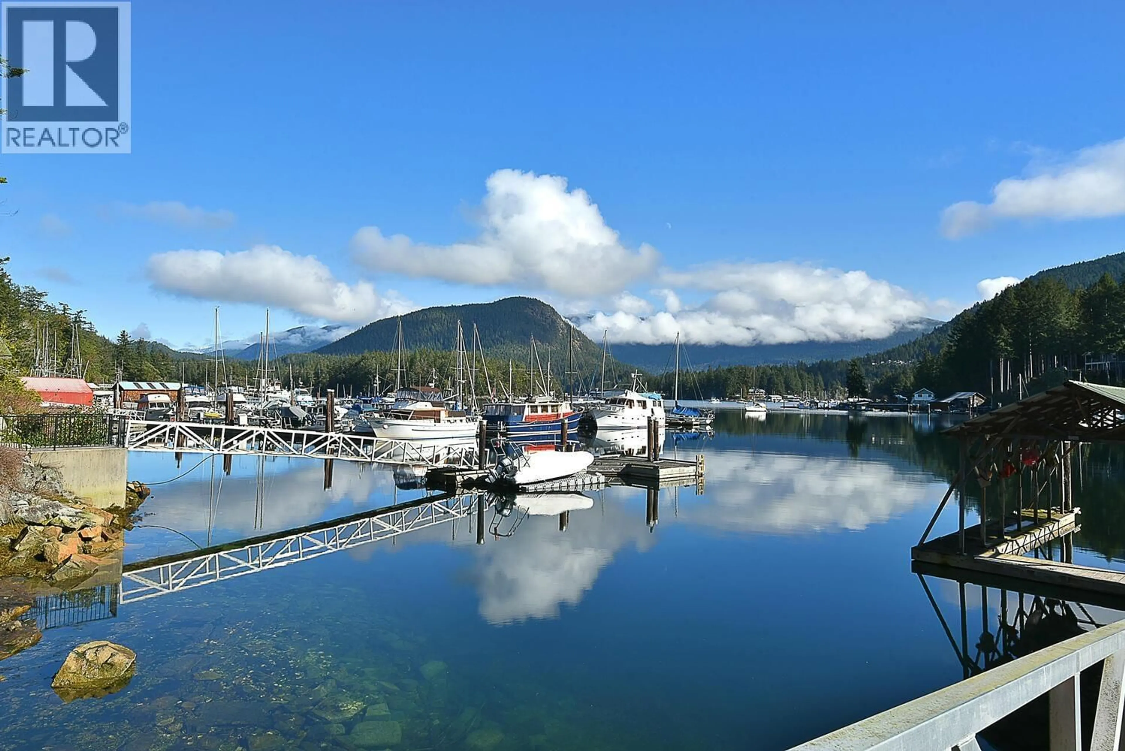 Blurry image for 4650 GERRANS BAY ROAD, Madeira Park British Columbia V0N2H1