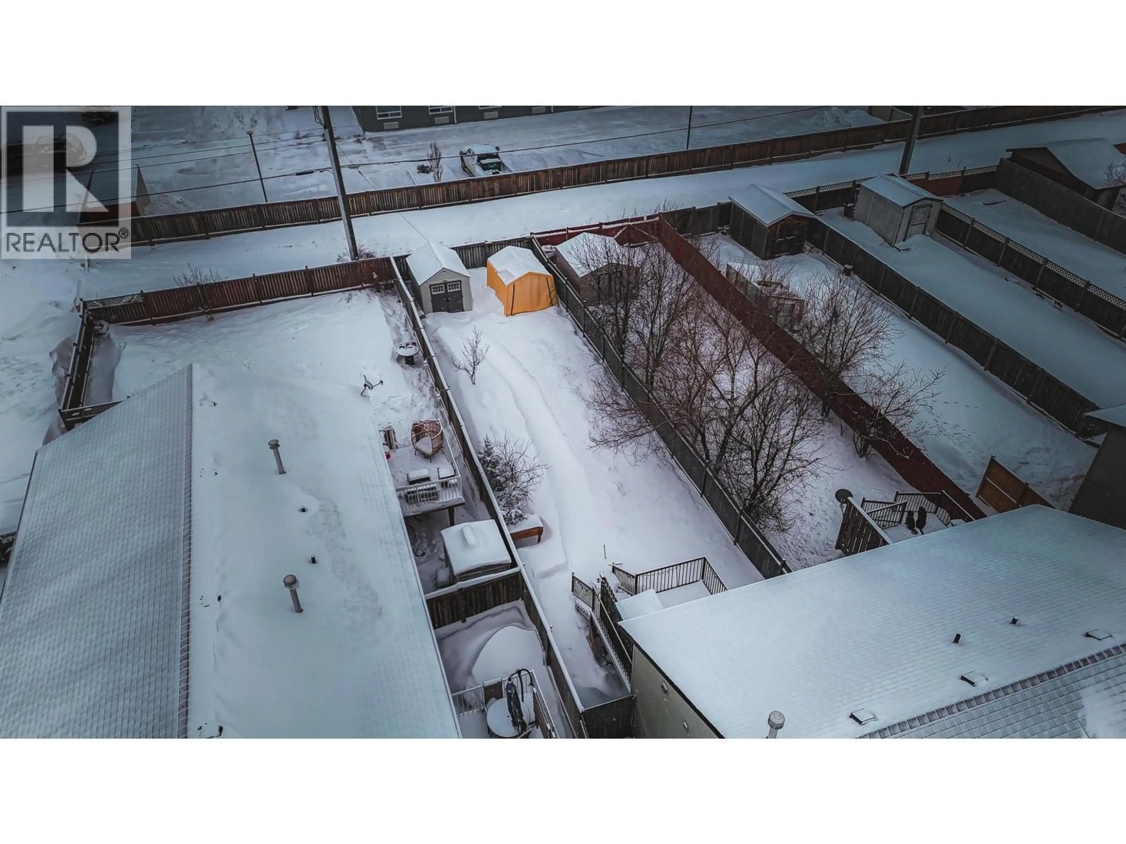 A pic from outside/outdoor area/front of a property/back of a property/a pic from drone, unknown for 8413 87 STREET, Fort St. John British Columbia V1J0H4