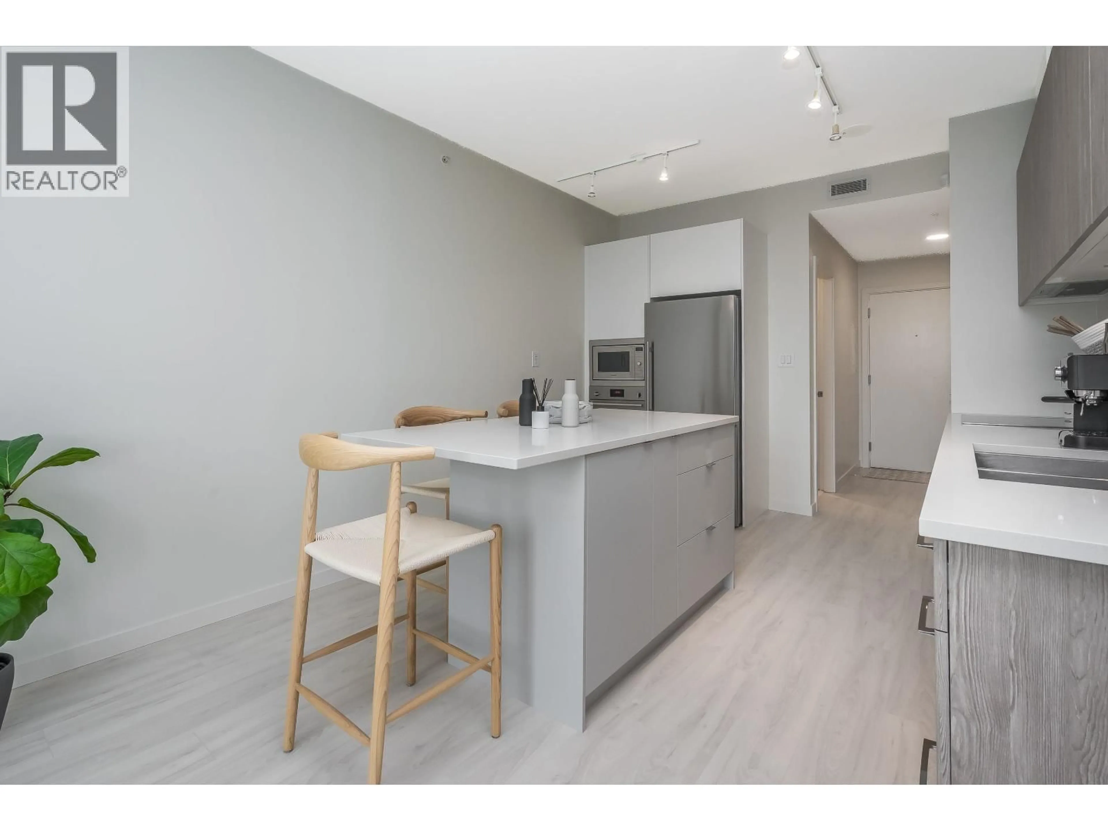 Standard kitchen, unknown for 1303 - 691 NORTH ROAD, Coquitlam British Columbia V3J0H9