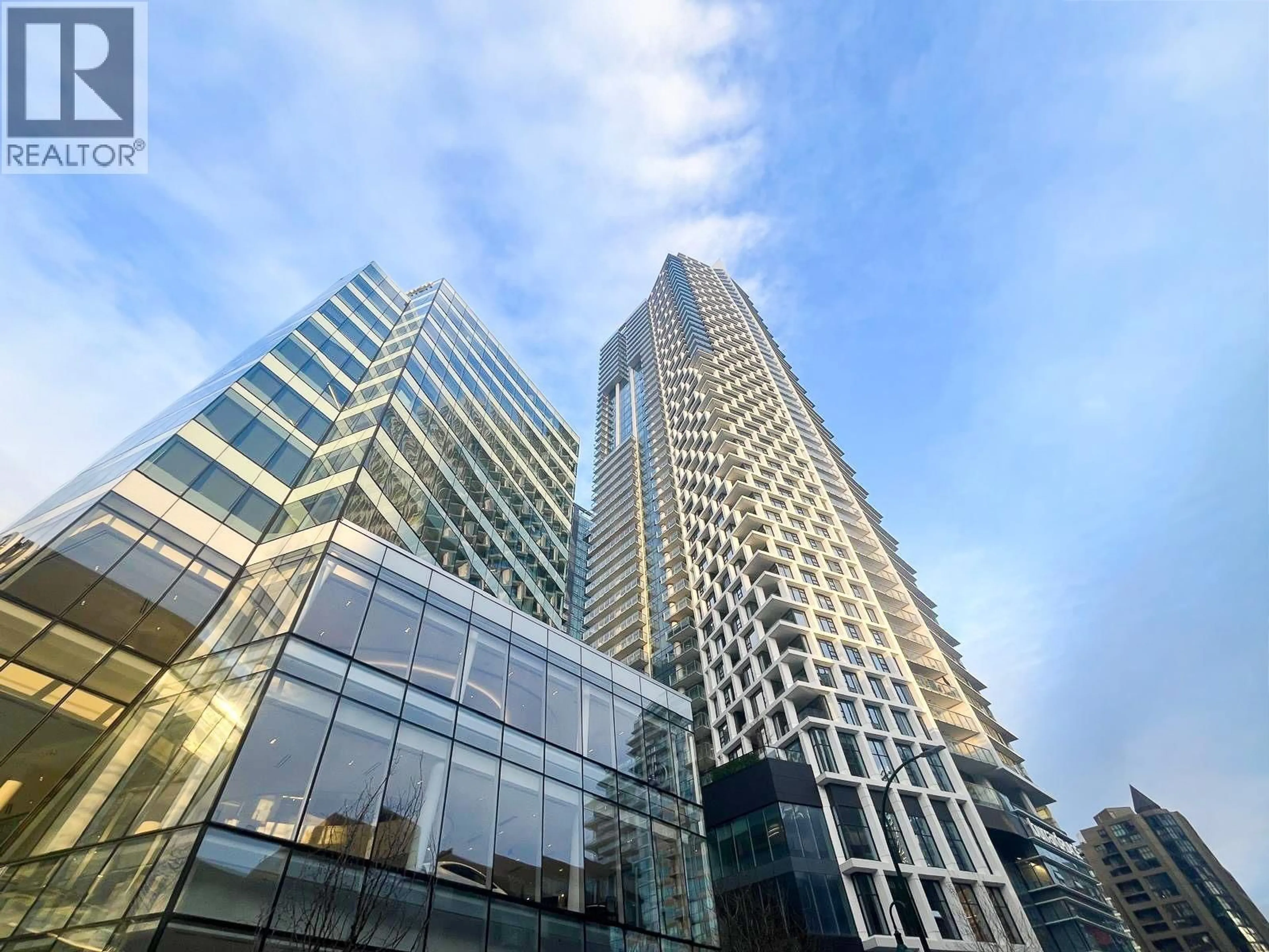 Indoor foyer for 1001 - 1289 HORNBY STREET, Vancouver British Columbia V6Z0G7