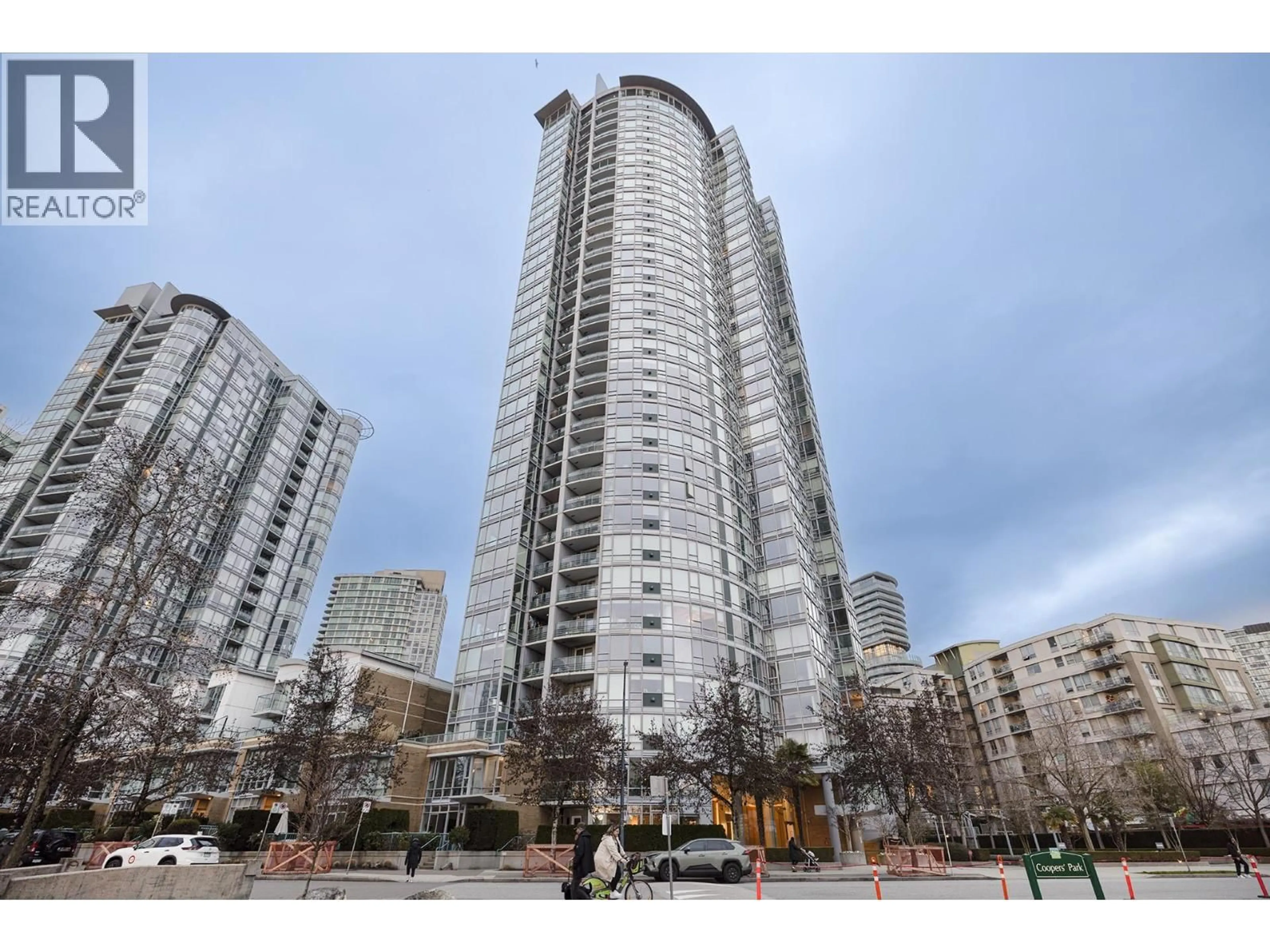 Unknown for 3706 - 1033 MARINASIDE CRESCENT, Vancouver British Columbia V6Z3A3