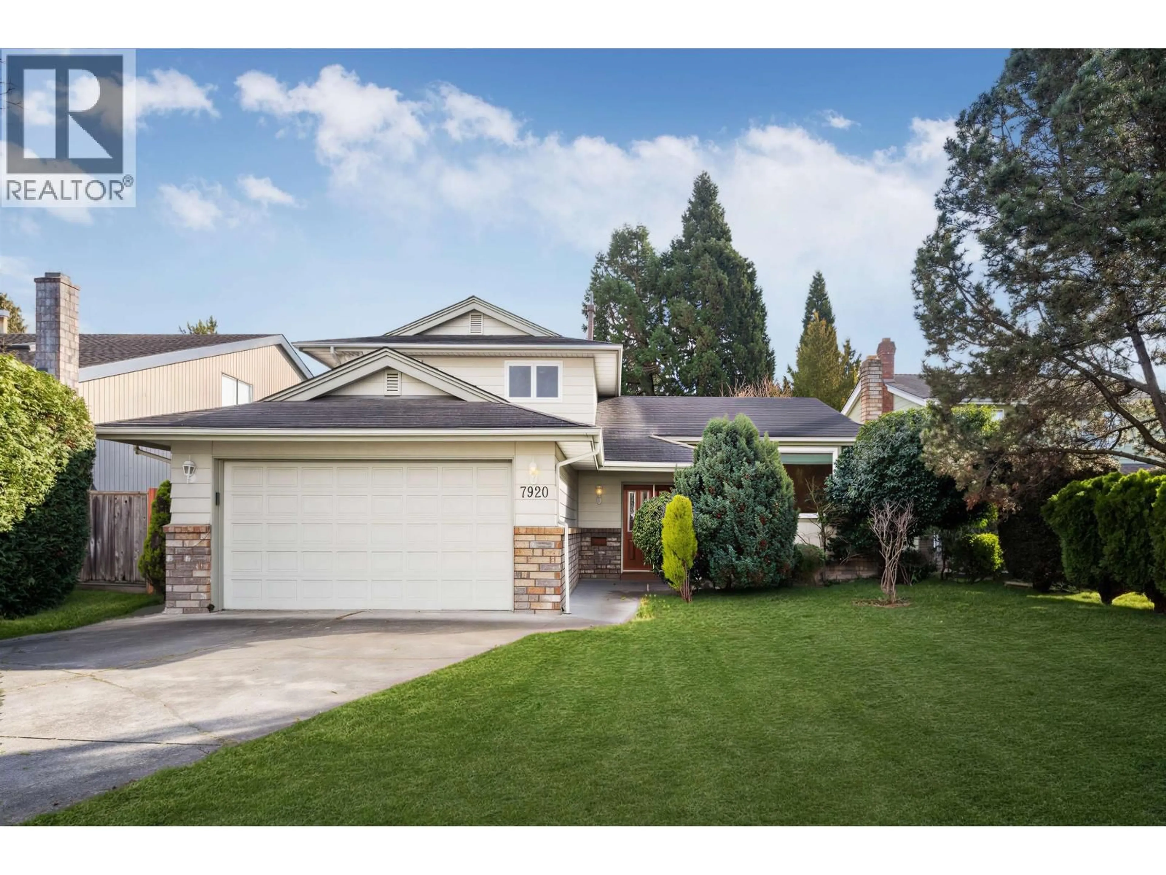 Home with vinyl exterior material, street for 7920 WILLOWFIELD DRIVE, Richmond British Columbia V7C4S7