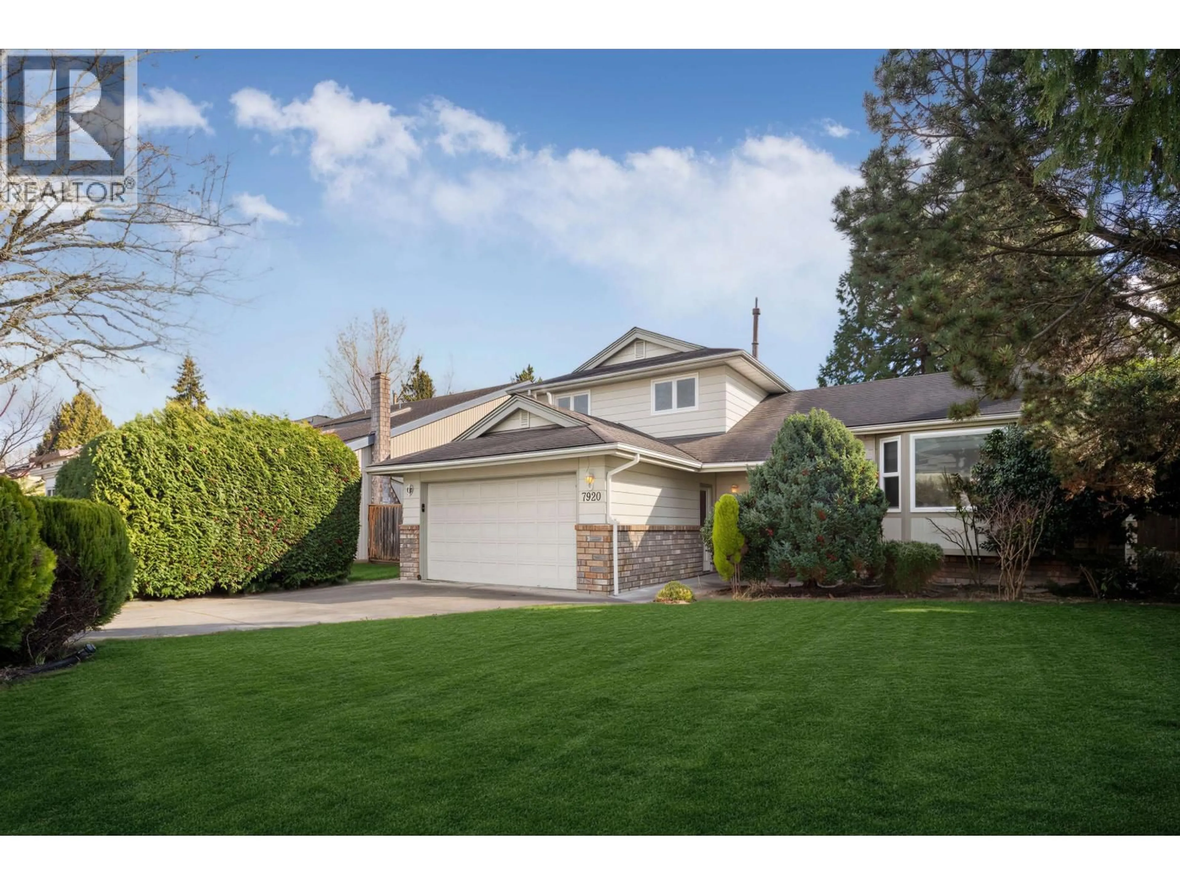 Home with vinyl exterior material, street for 7920 WILLOWFIELD DRIVE, Richmond British Columbia V7C4S7