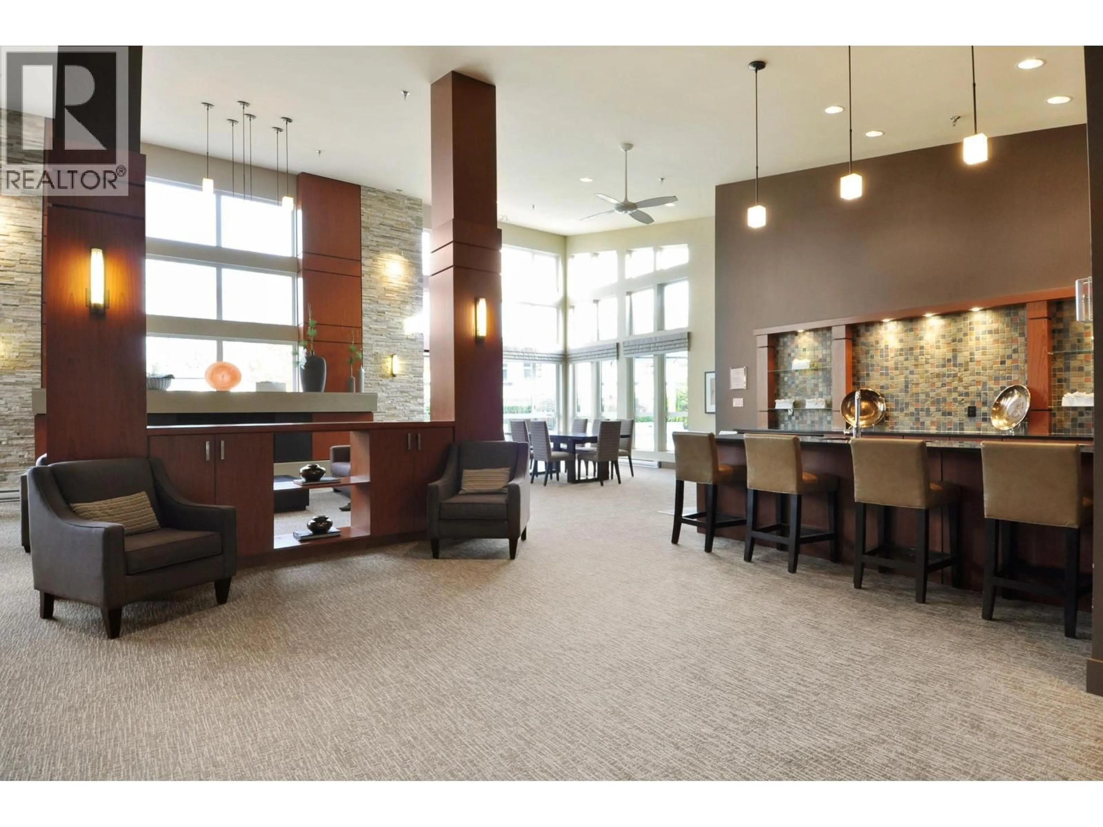 Lobby for 2501 - 3102 WINDSOR GATE, Coquitlam British Columbia V3B0J3