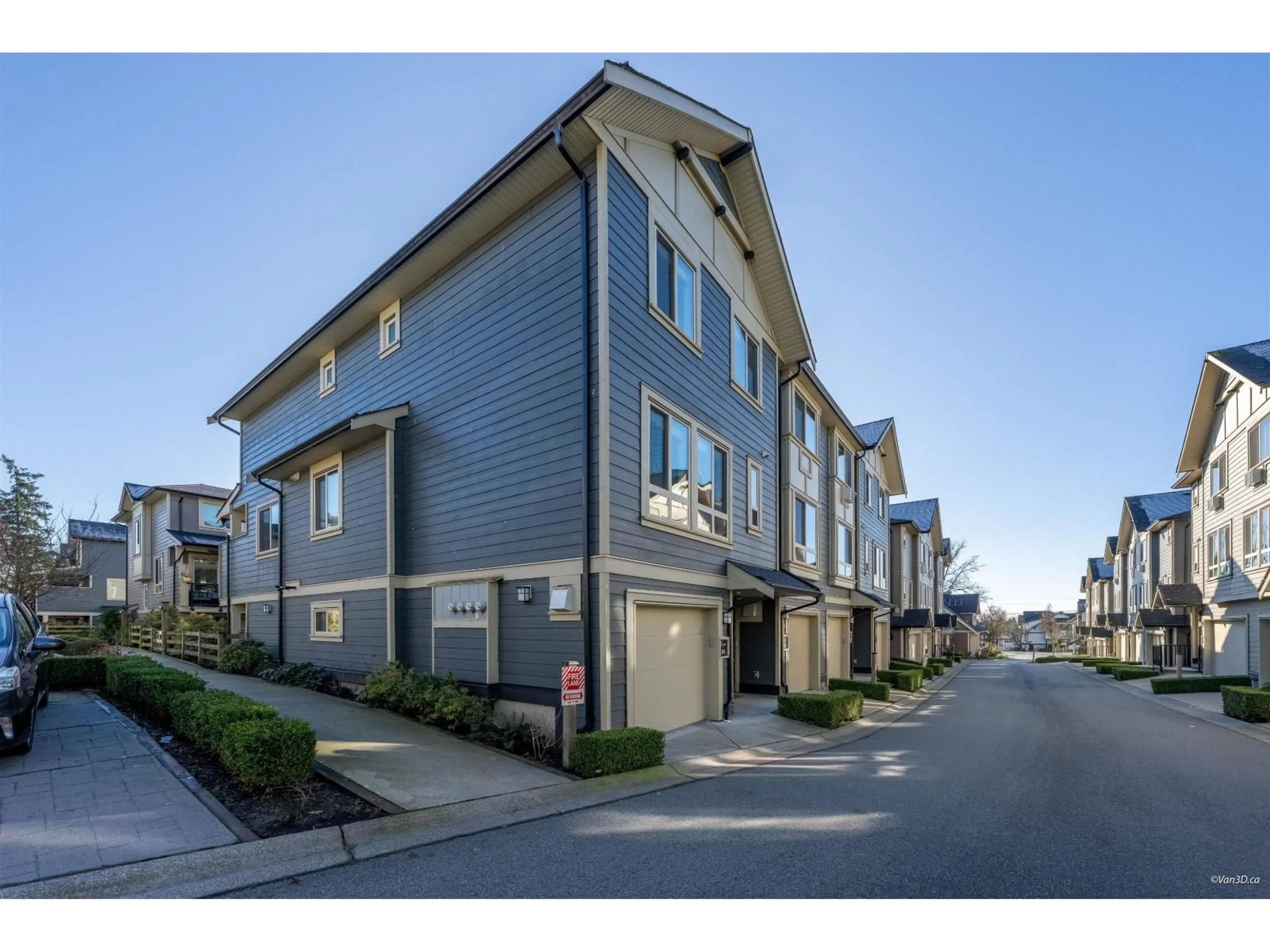 A pic from outside/outdoor area/front of a property/back of a property/a pic from drone, street for 84 - 19913 70 AVENUE, Langley British Columbia V2Y0S9