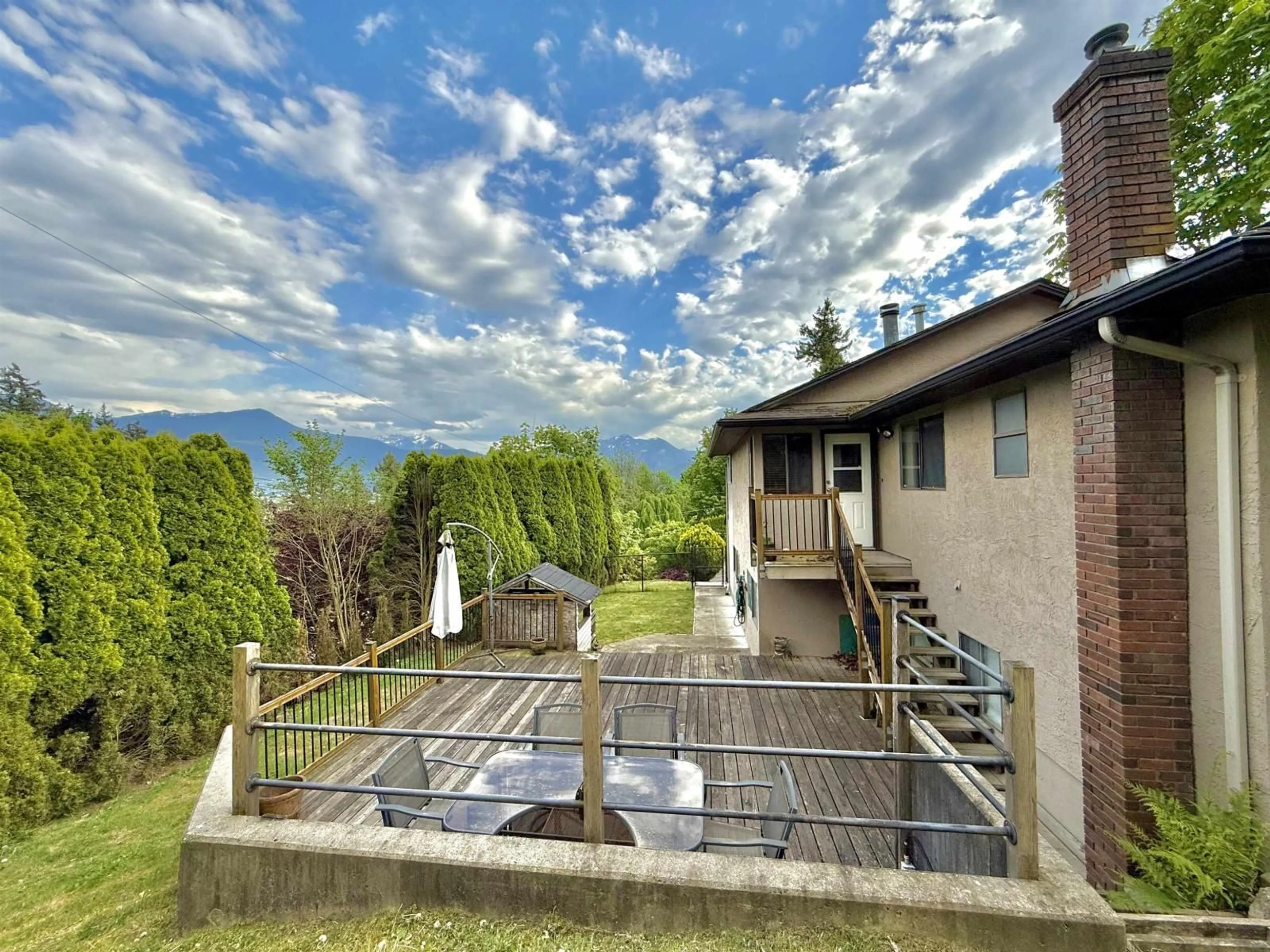 Patio, unknown for 47600 MOUNTAIN PARK DRIVE, Chilliwack British Columbia V2P7P6