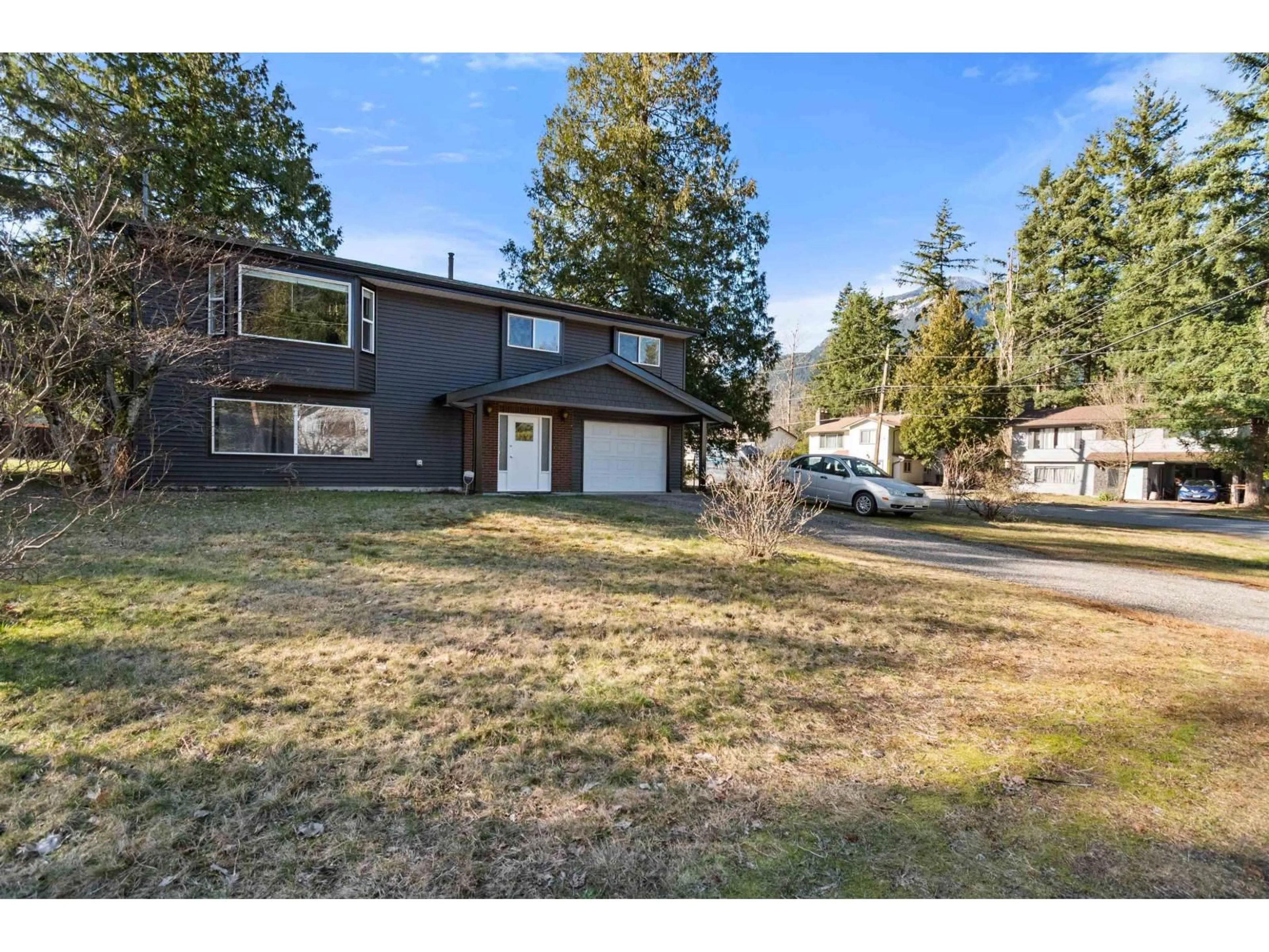 A pic from outside/outdoor area/front of a property/back of a property/a pic from drone, street for 20143 SILVERVIEW ROAD, Hope British Columbia V0X1L2