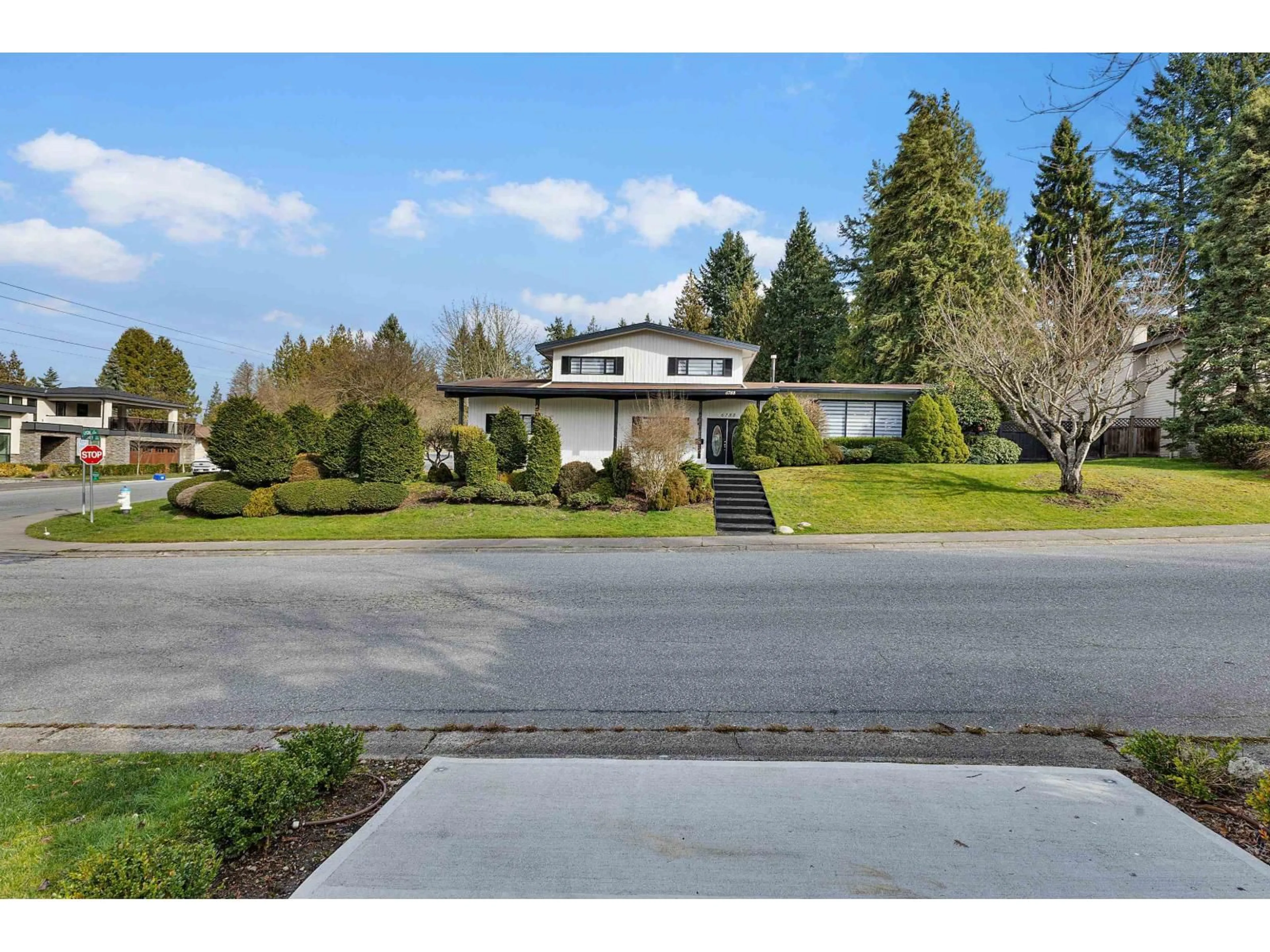 A pic from outside/outdoor area/front of a property/back of a property/a pic from drone, street for 6788 STONEY CRESCENT, Delta British Columbia V4E1L2