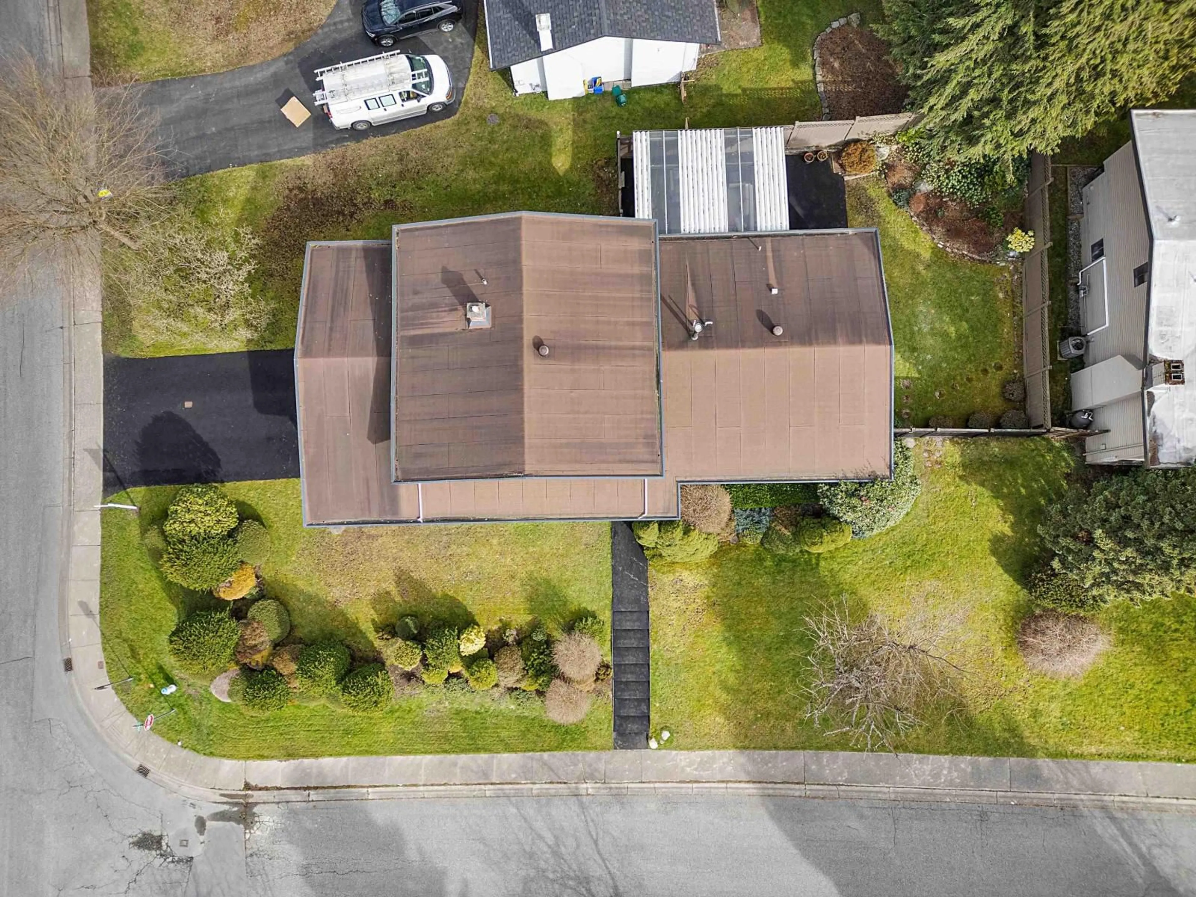 A pic from outside/outdoor area/front of a property/back of a property/a pic from drone, street for 6788 STONEY CRESCENT, Delta British Columbia V4E1L2