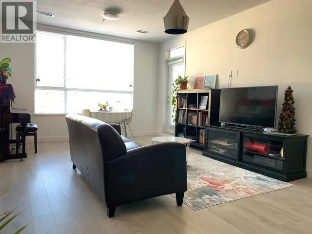 PH9 - 3581 ROSS DRIVE, Vancouver 4