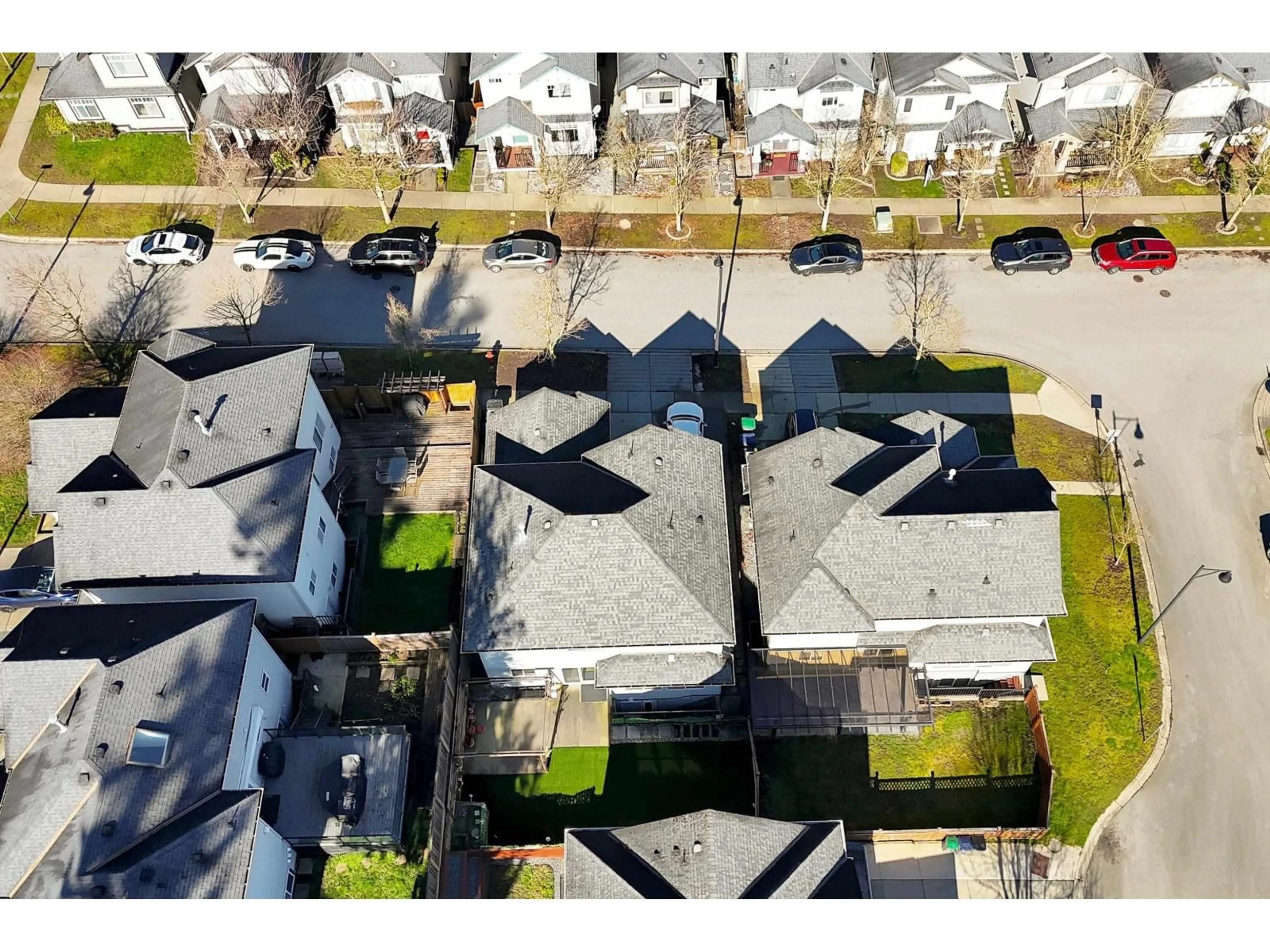 A pic from outside/outdoor area/front of a property/back of a property/a pic from drone, street for 16528 59A AVENUE, Surrey British Columbia V3S4N9