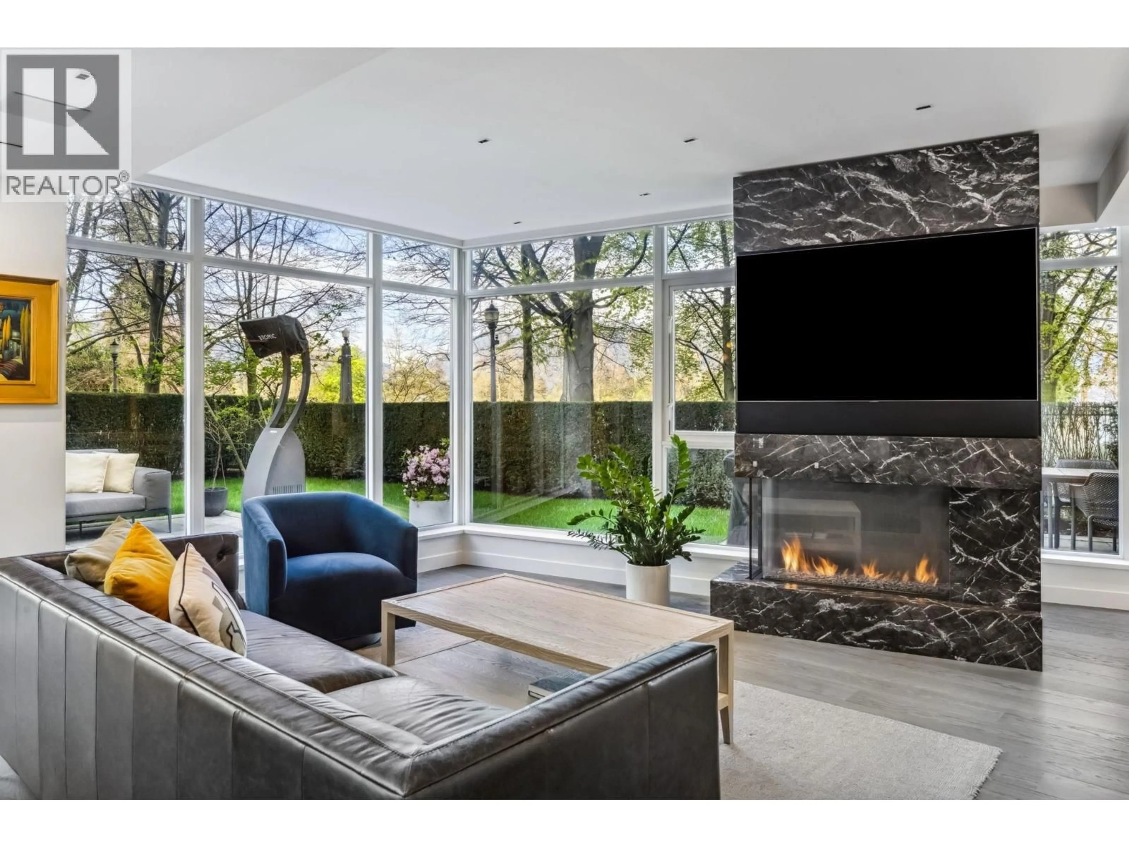 Home theater for TH22 - 1281 CORDOVA STREET, Vancouver British Columbia V6C3R5