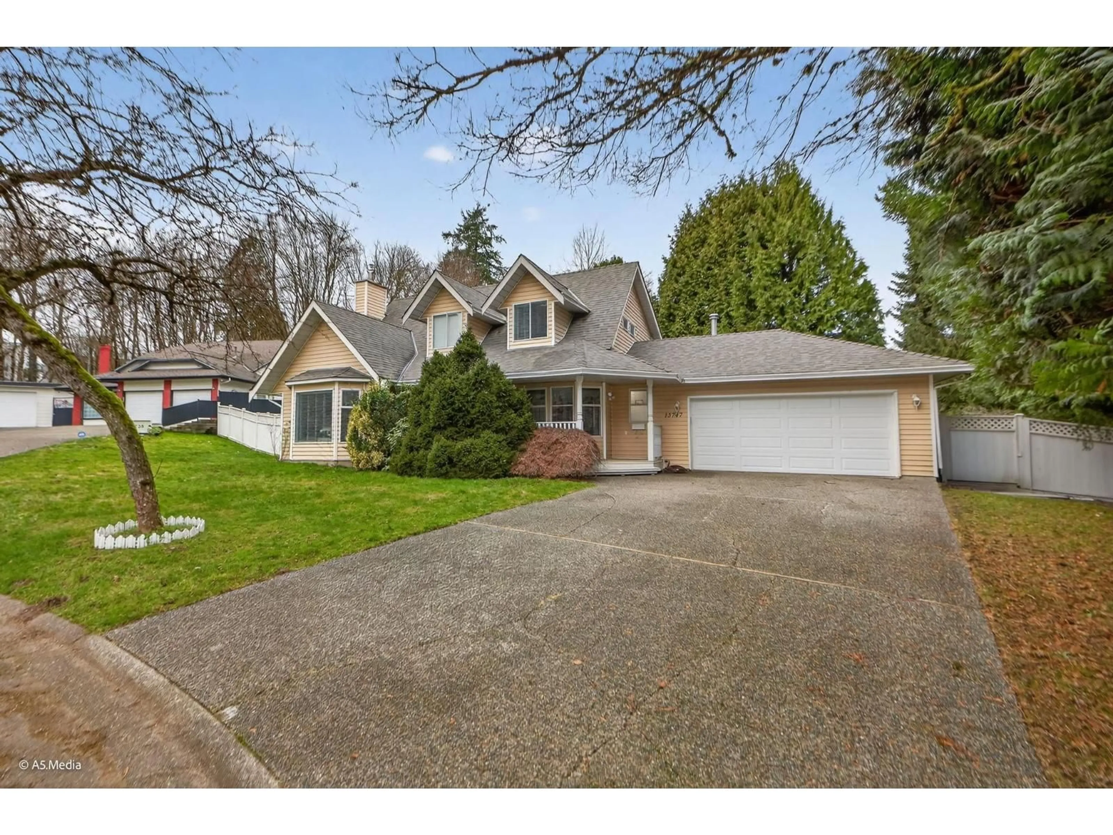 Unknown for 13747 63A AVENUE, Surrey British Columbia V3X1E6