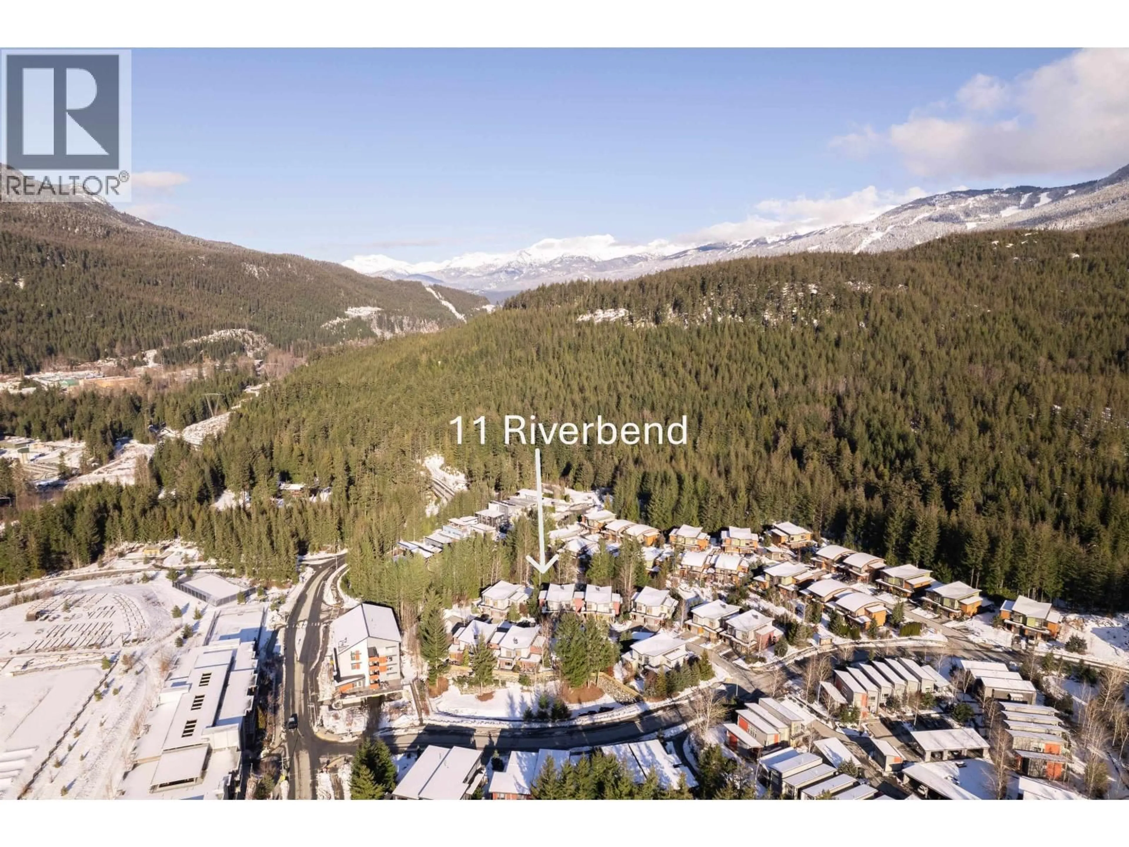 A pic from outside/outdoor area/front of a property/back of a property/a pic from drone, mountain view for 11 - 1240 MOUNT FEE ROAD, Whistler British Columbia V8E0T1